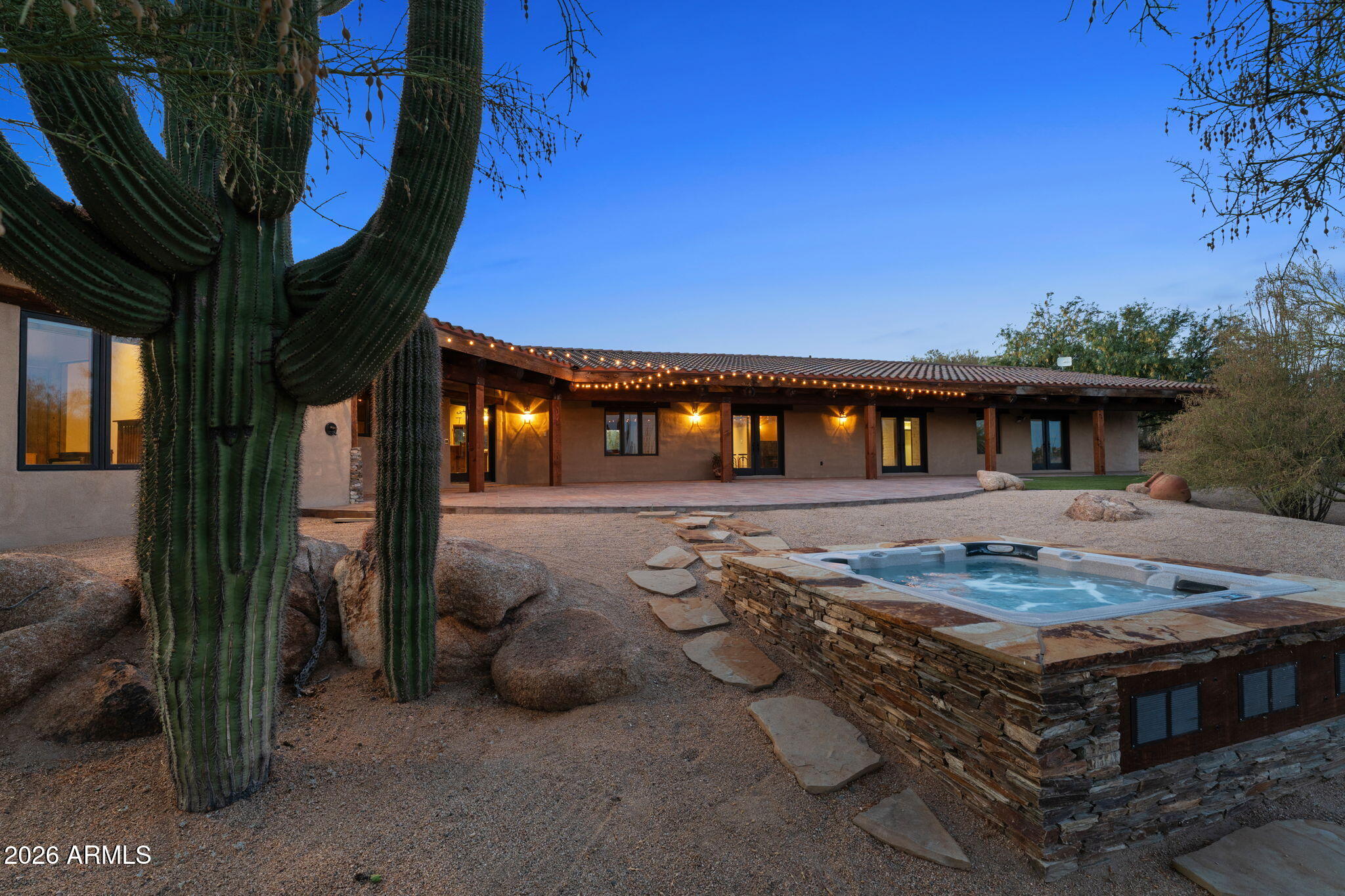 38275 S BLUE TANK Trail, Wickenburg, AZ 85390