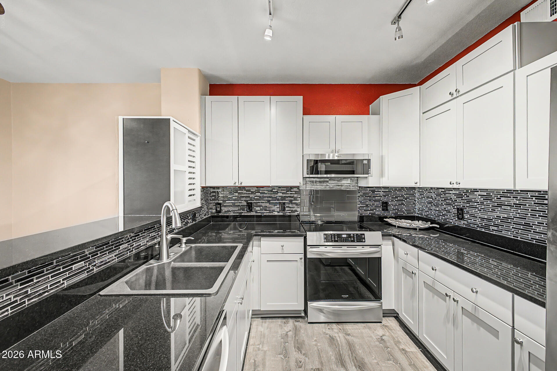 920 E DEVONSHIRE Avenue 3031, Phoenix, AZ 85014