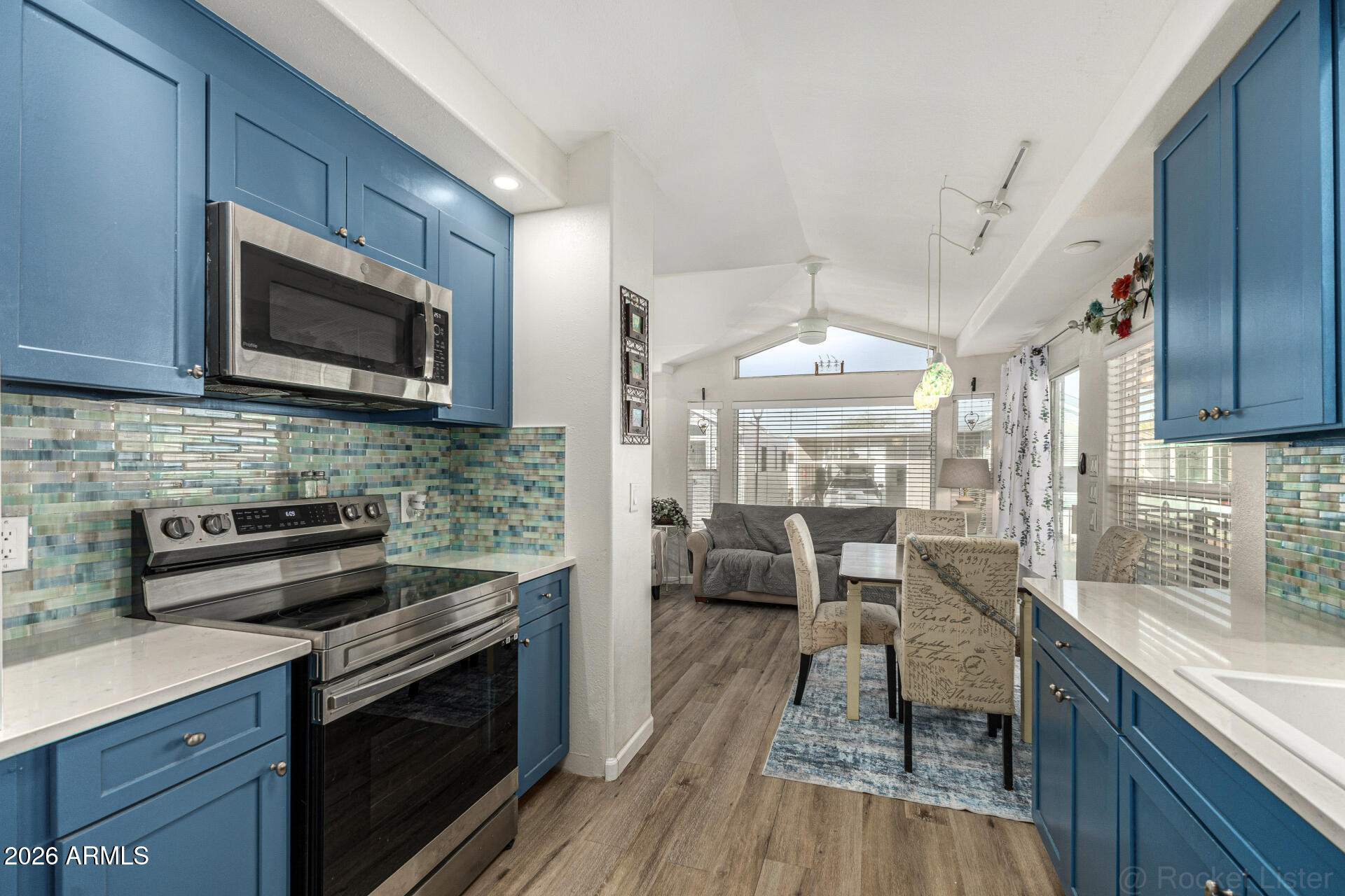 10950 W Union Hills Drive 2415, Sun City, AZ 85373