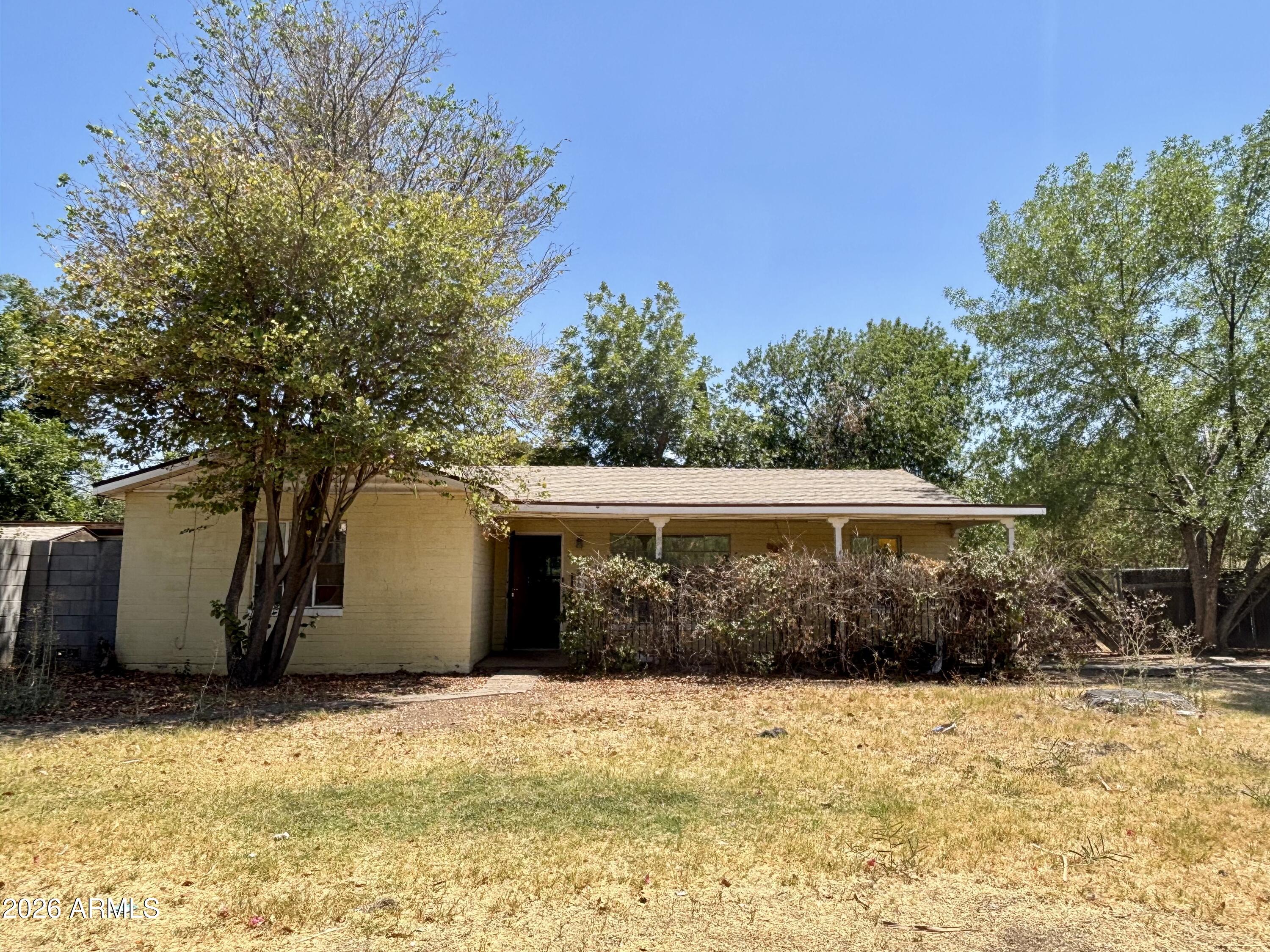 2335 W Myrtle Avenue, Phoenix, AZ 85021