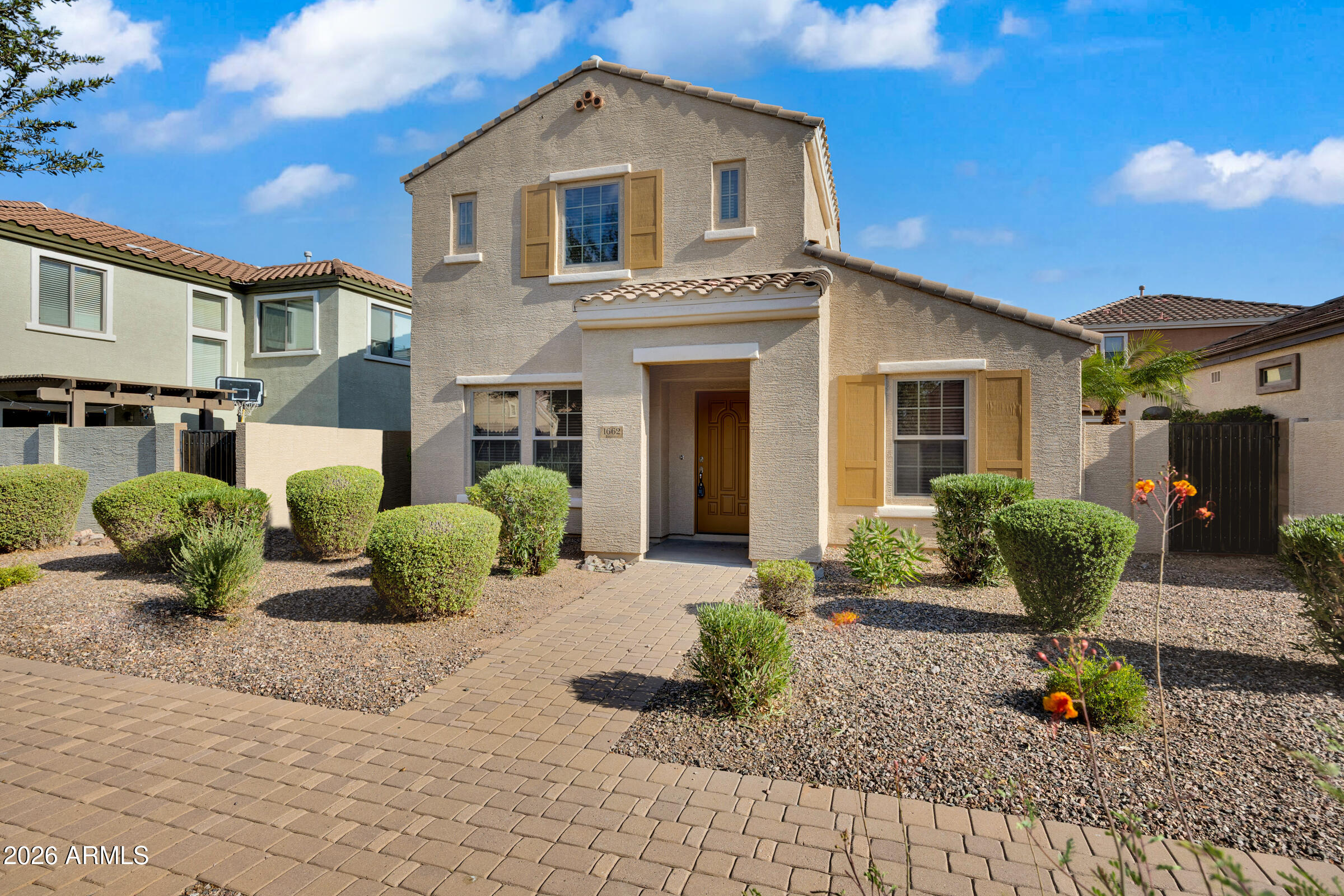 1662 S Martingale Road, Gilbert, AZ 85295