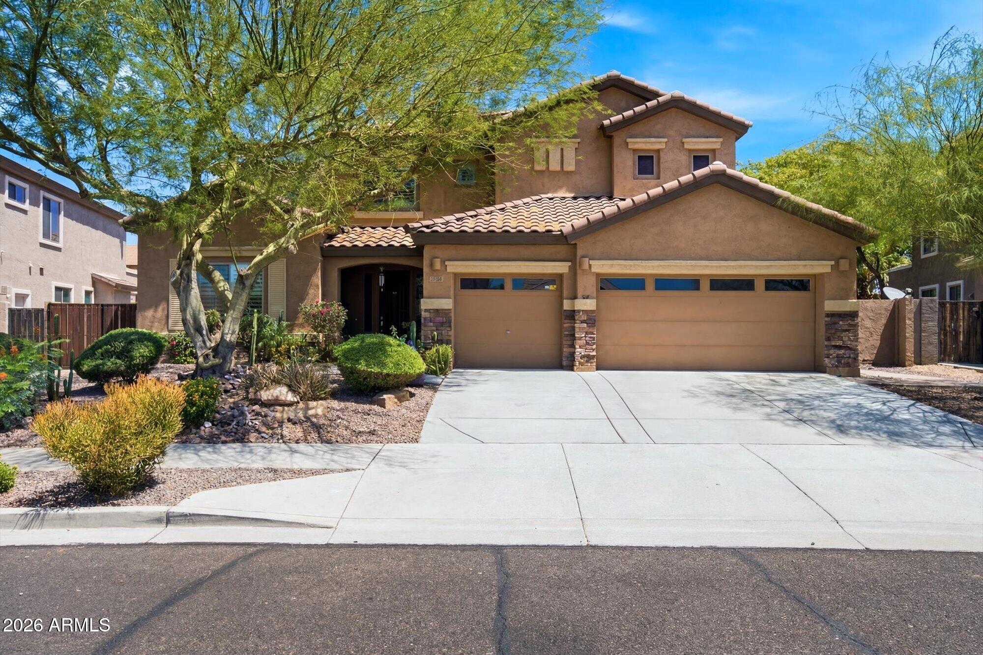 2310 W RED RANGE Way, Phoenix, AZ 85085