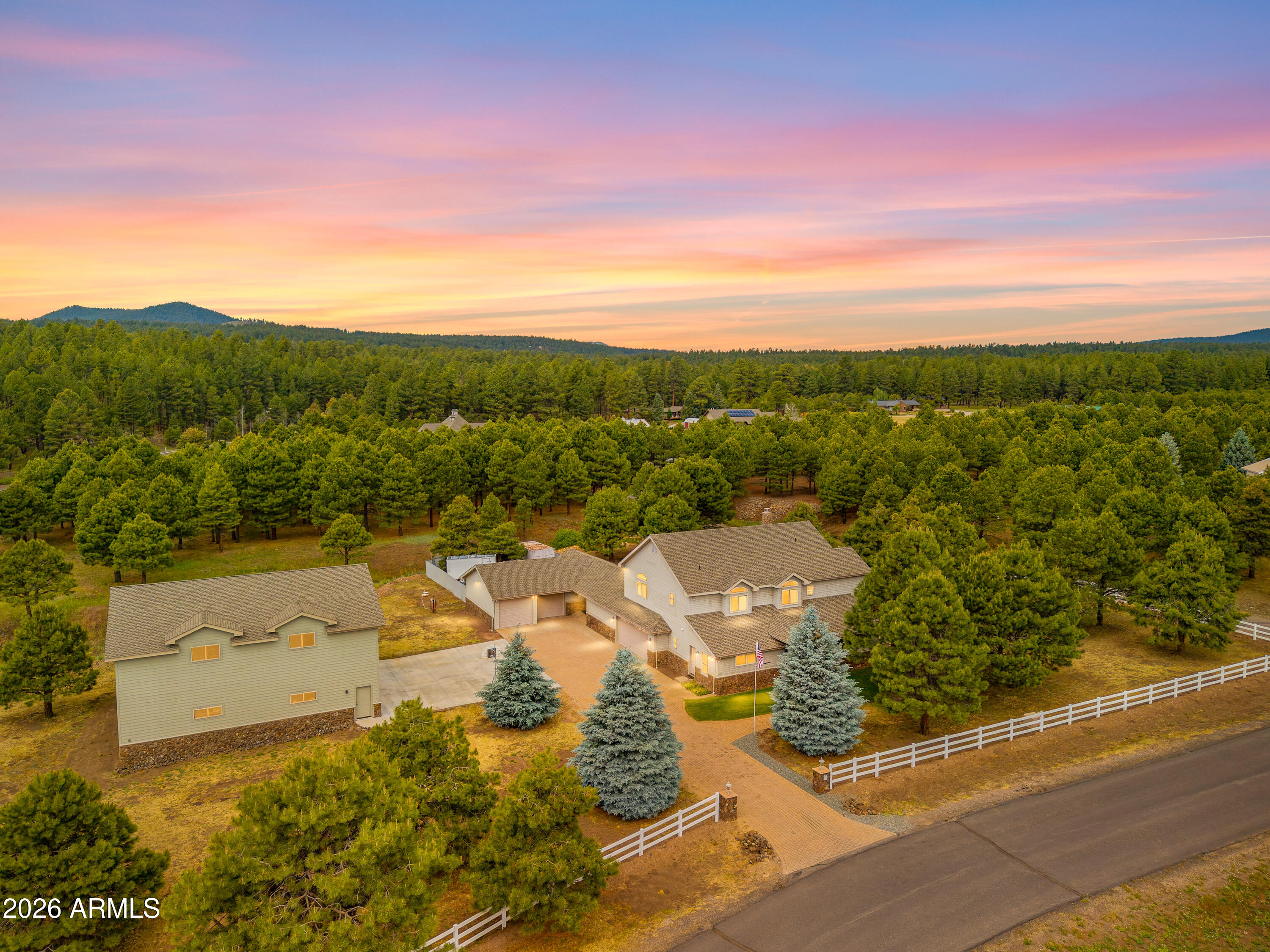 2705 W Creighton Drive, Flagstaff, AZ 86001