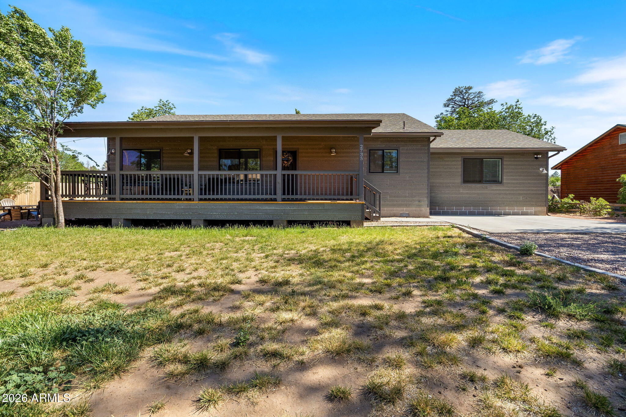 2735 SENIOR CENTER Street, Overgaard, AZ 85933