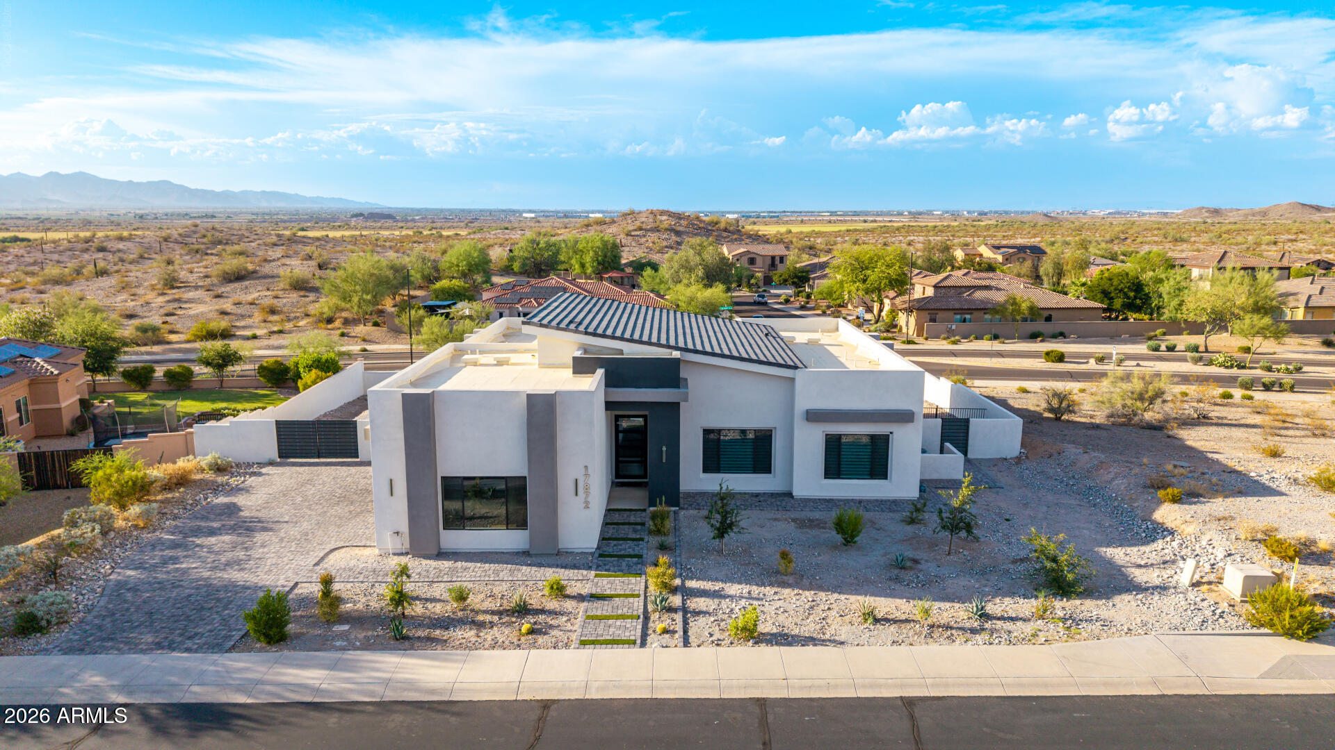 17872 W ESTES Way, Goodyear, AZ 85338