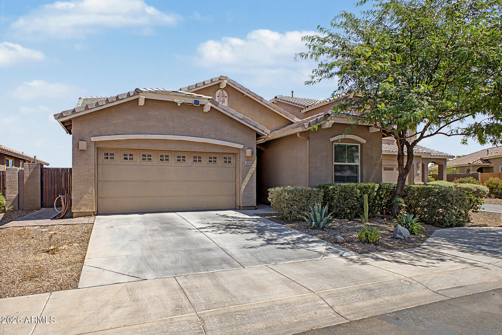 3414 W T RYAN Lane, Phoenix, AZ 85041