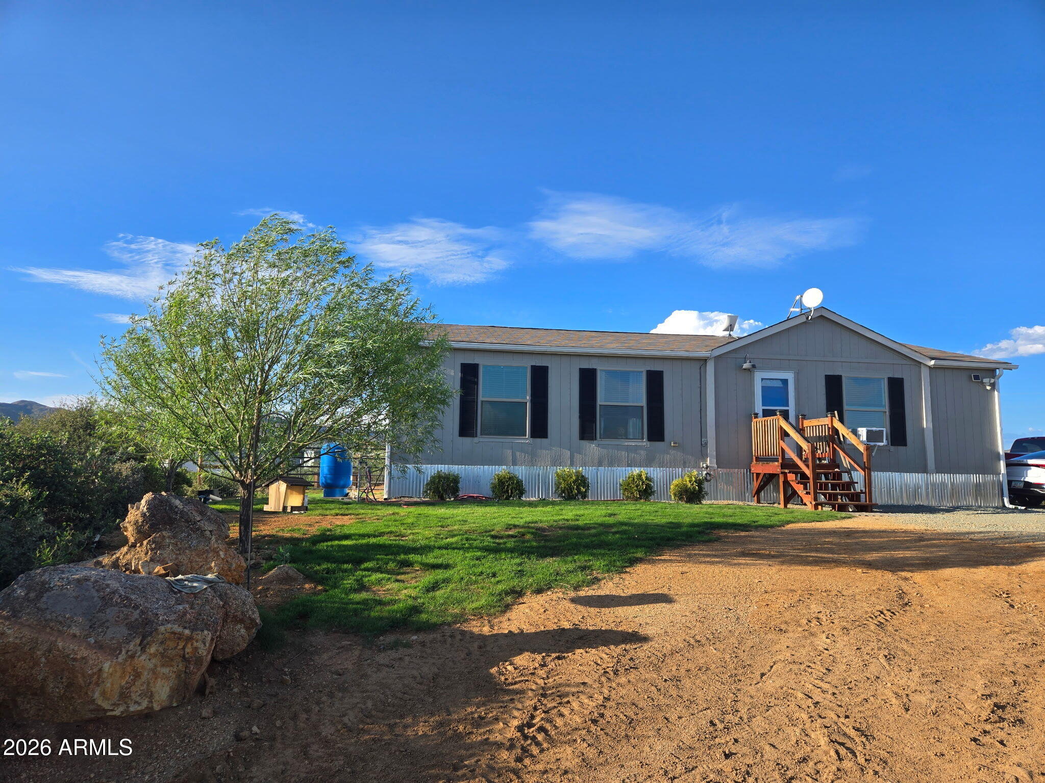 102 N Grantland Road, Dewey, AZ 86327