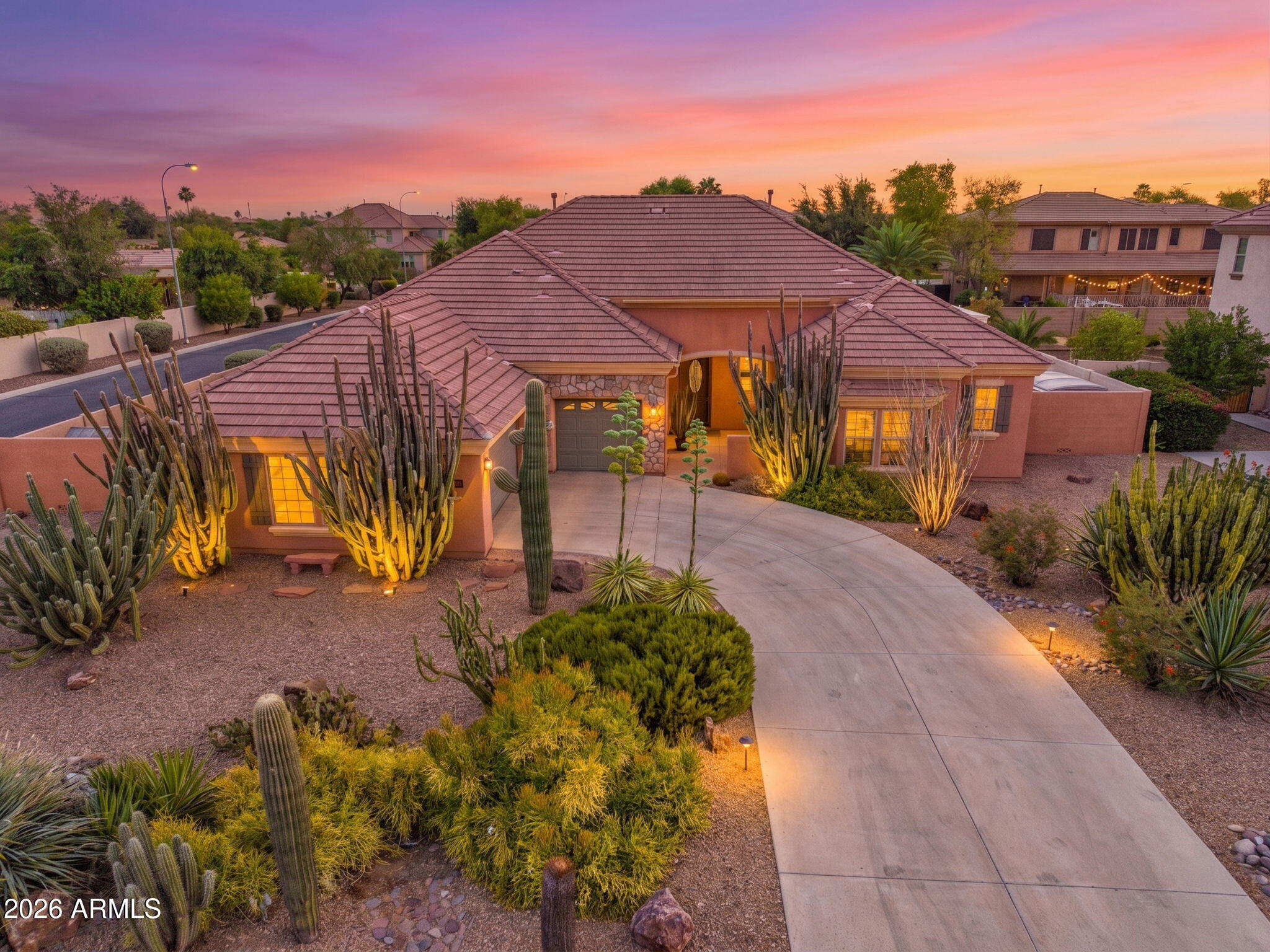 952 E FIELDSTONE Place, Chandler, AZ 85249