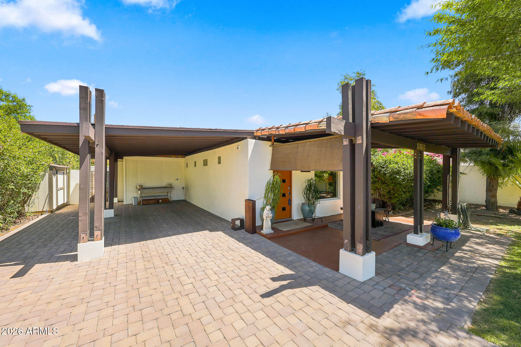 2734 E FLOWER Street, Phoenix, AZ 85016