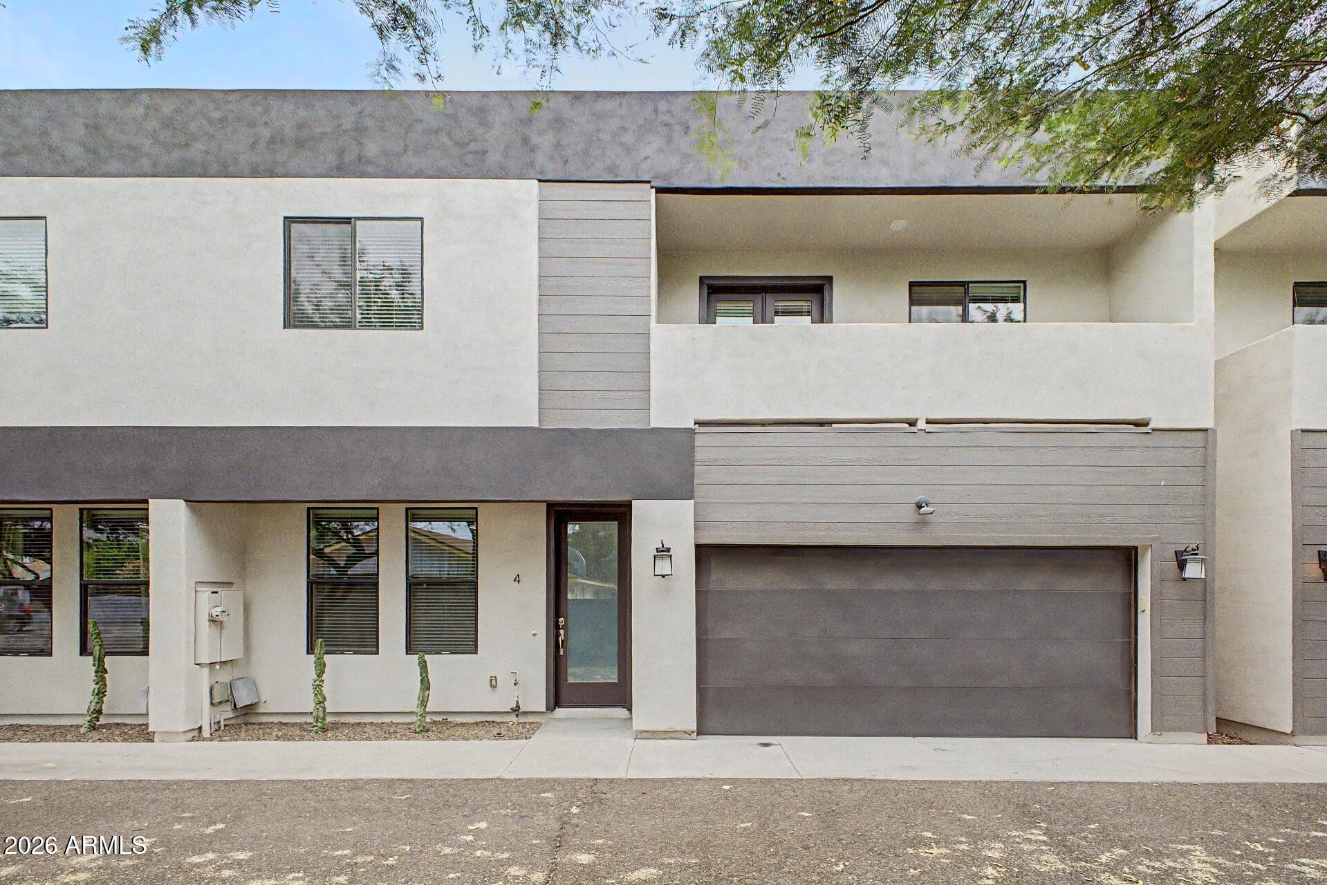 3010 N 37th St Street, Phoenix, AZ 85018