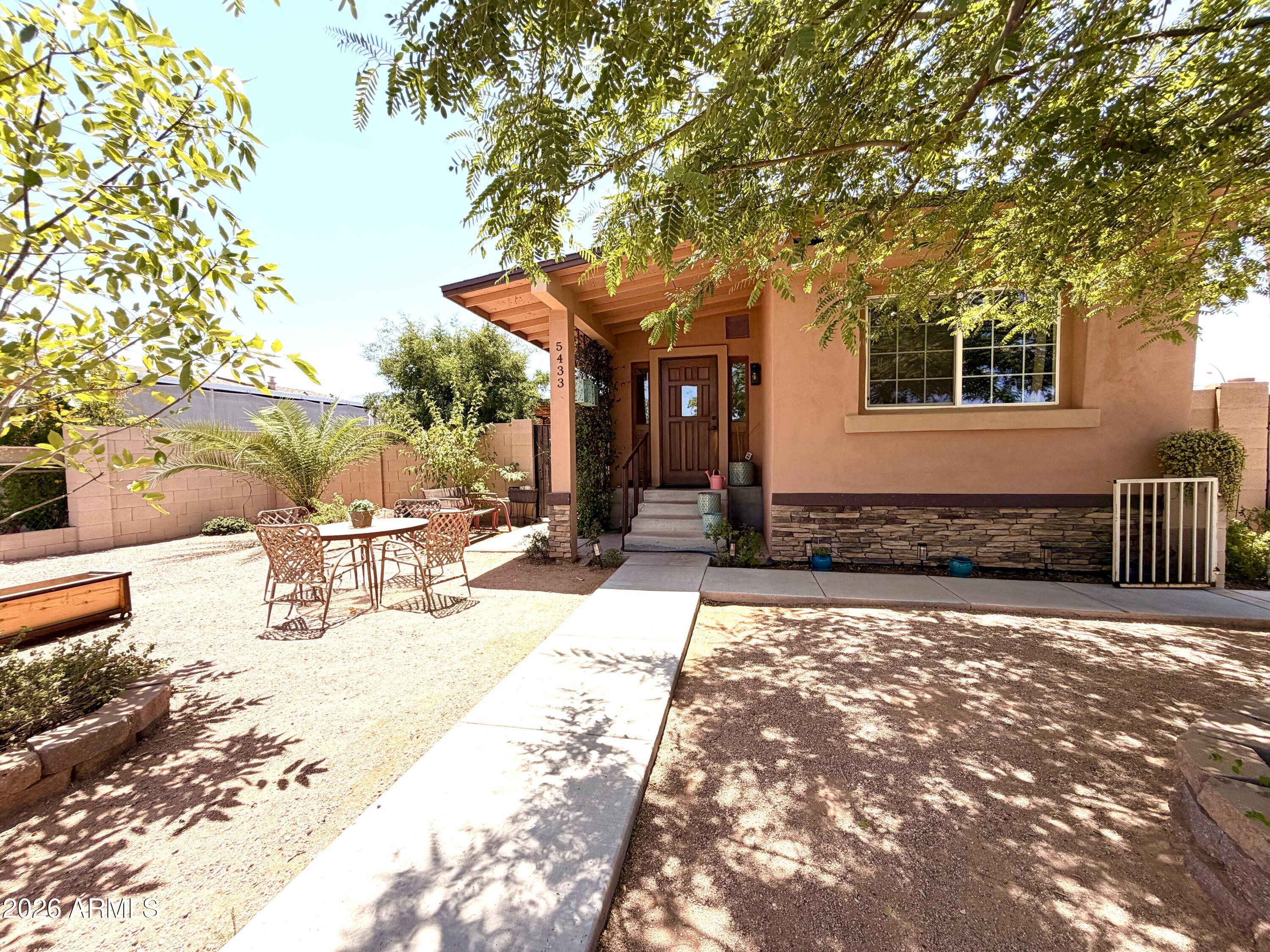 5433 E ALPINE Avenue, Mesa, AZ 85206