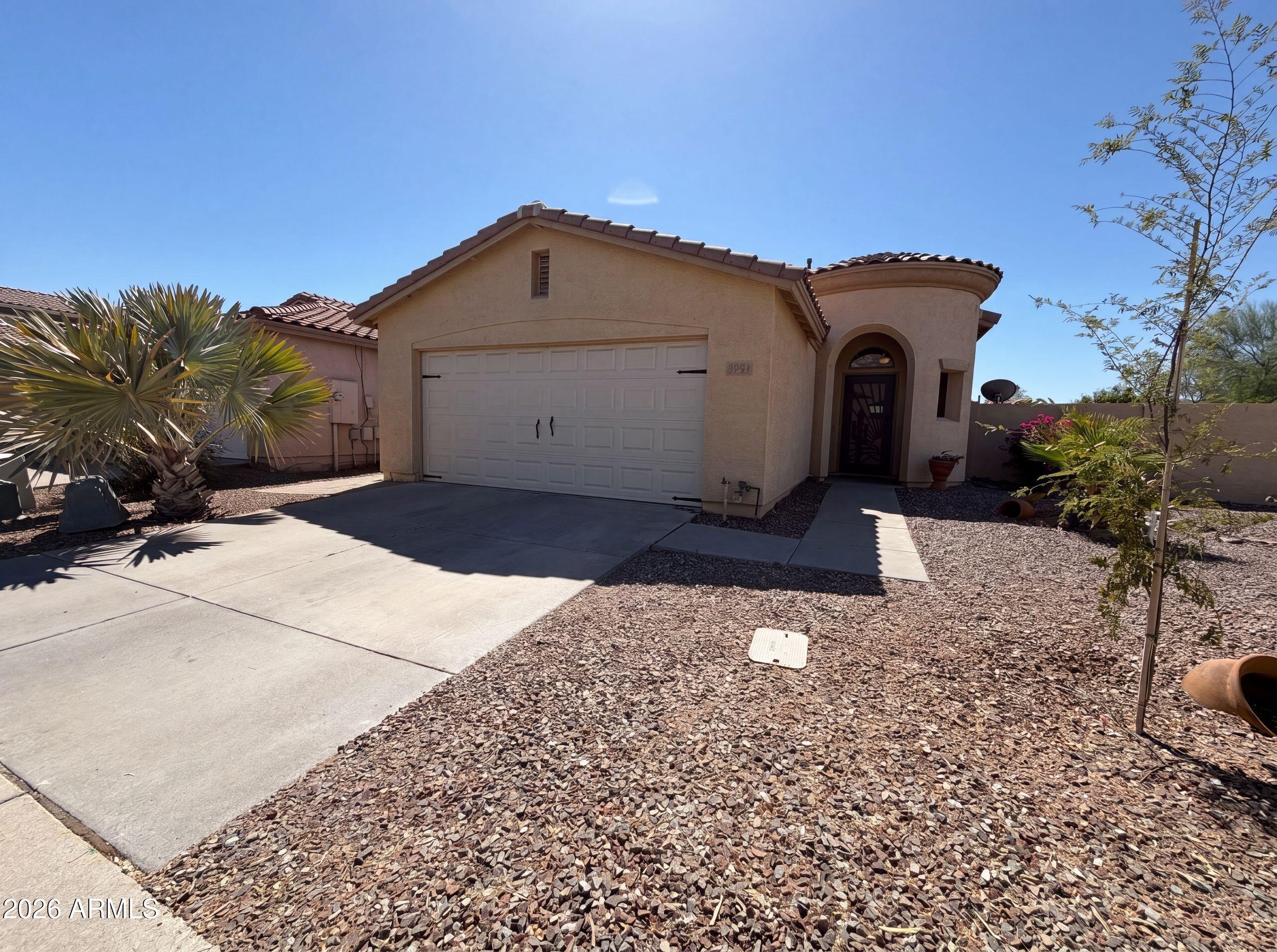 3951 E TIMBERLINE Road, Gilbert, AZ 85297