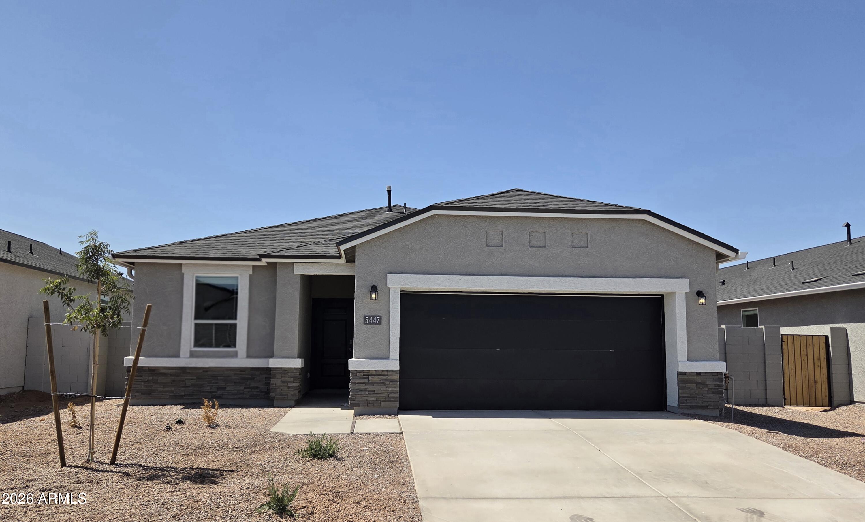5447 E Darwin Drive, San Tan Valley, AZ 85140