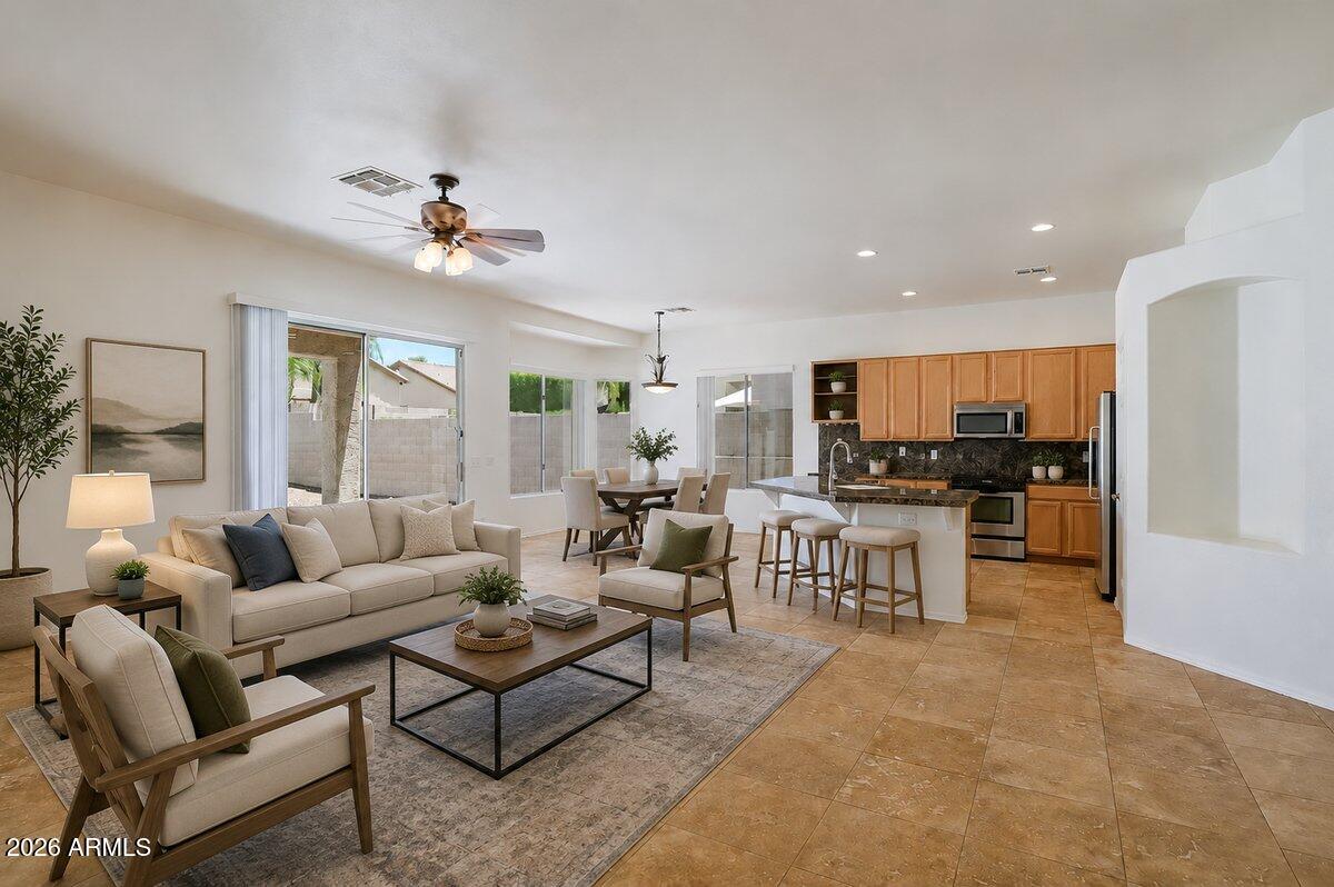 4254 E MOLLY Lane, Cave Creek, AZ 85331
