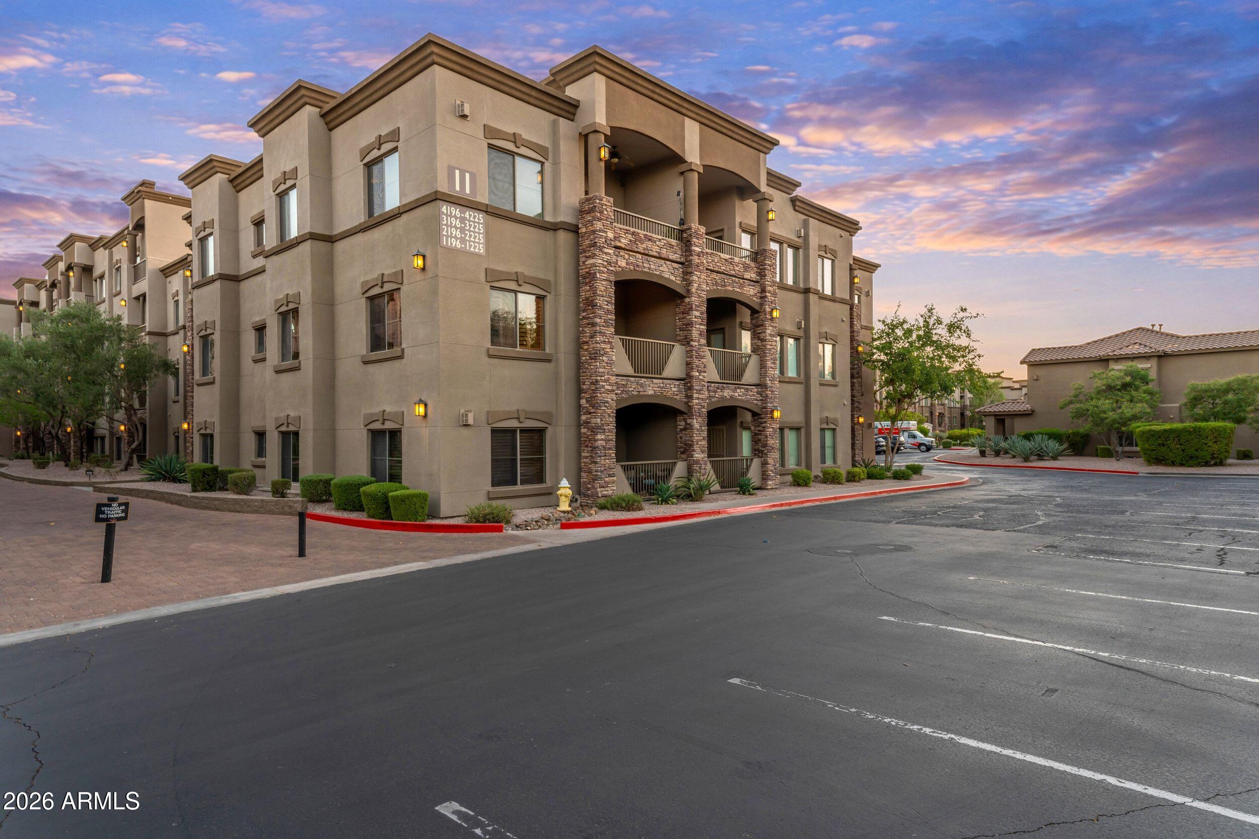 5450 E Deer Valley Drive 2206, Phoenix, AZ 85054