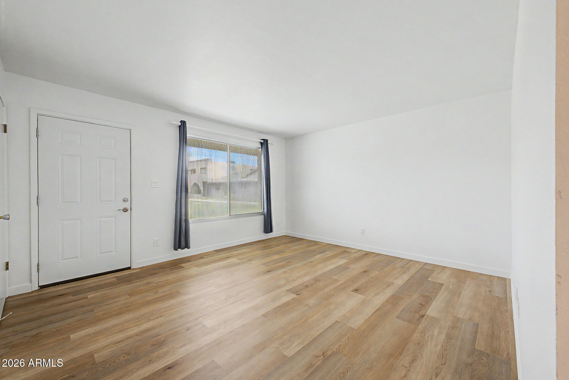 225 N STANDAGE 136, Mesa, AZ 85201