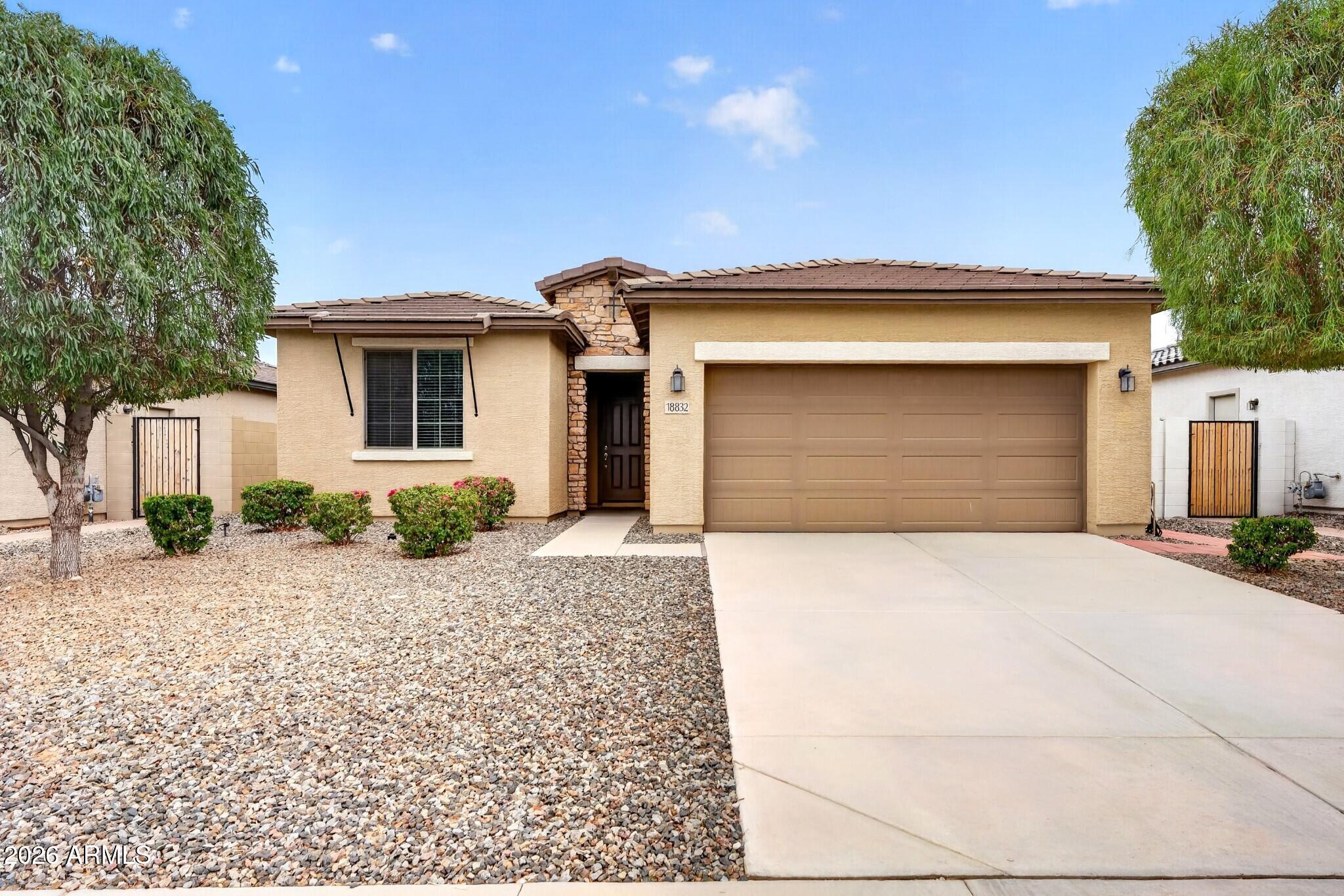 18832 W DENTON Avenue, Litchfield Park, AZ 85340