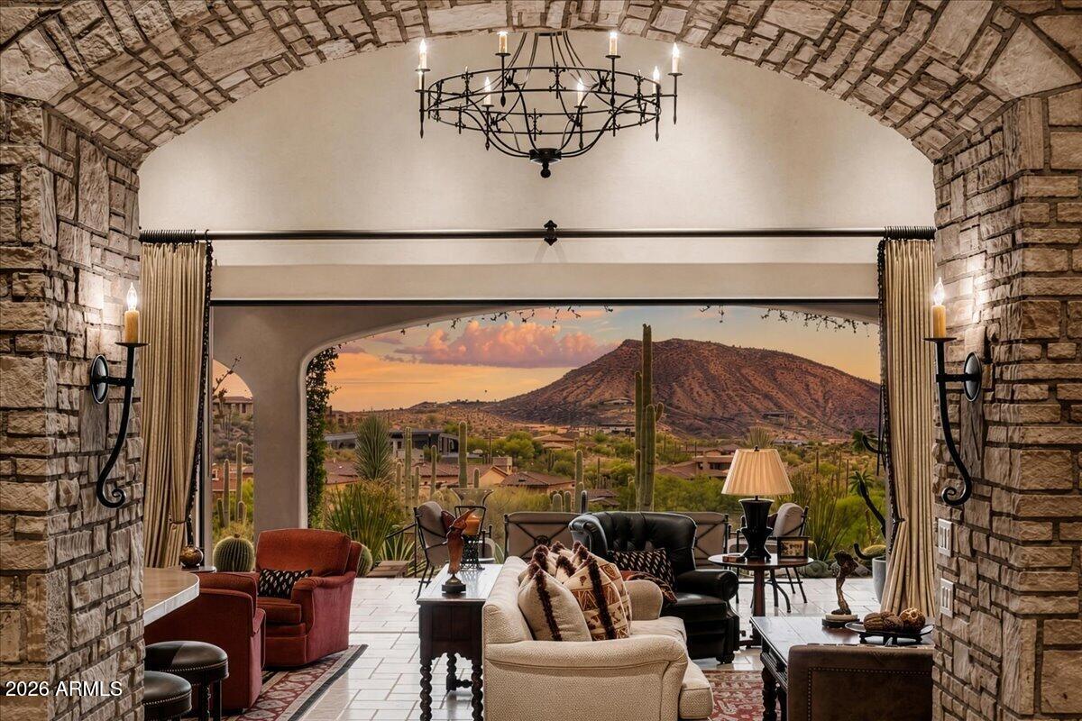 9771 E FALLING STAR Drive, Scottsdale, AZ 85262