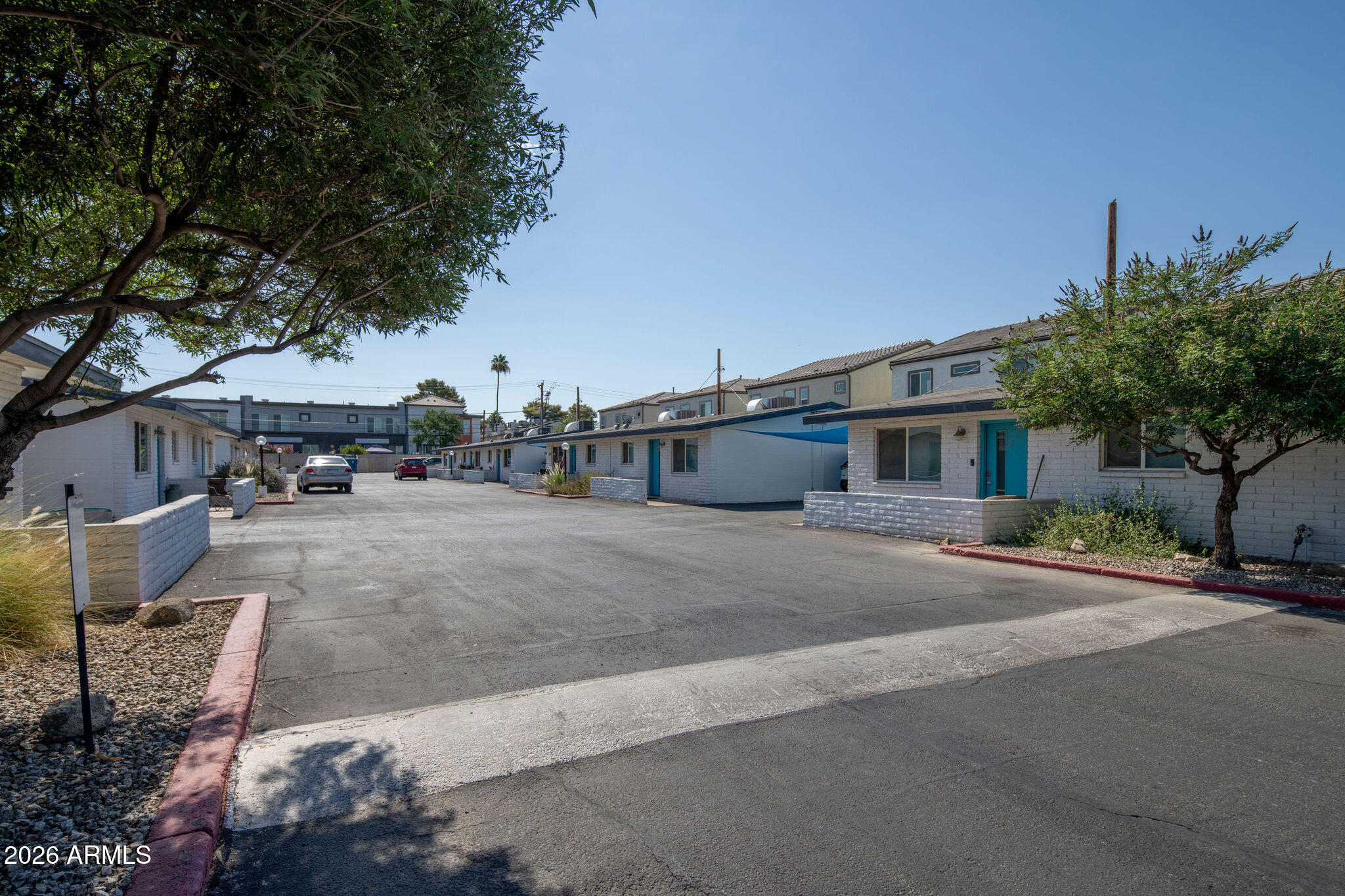 3141 N 37th St Street, Phoenix, AZ 85018