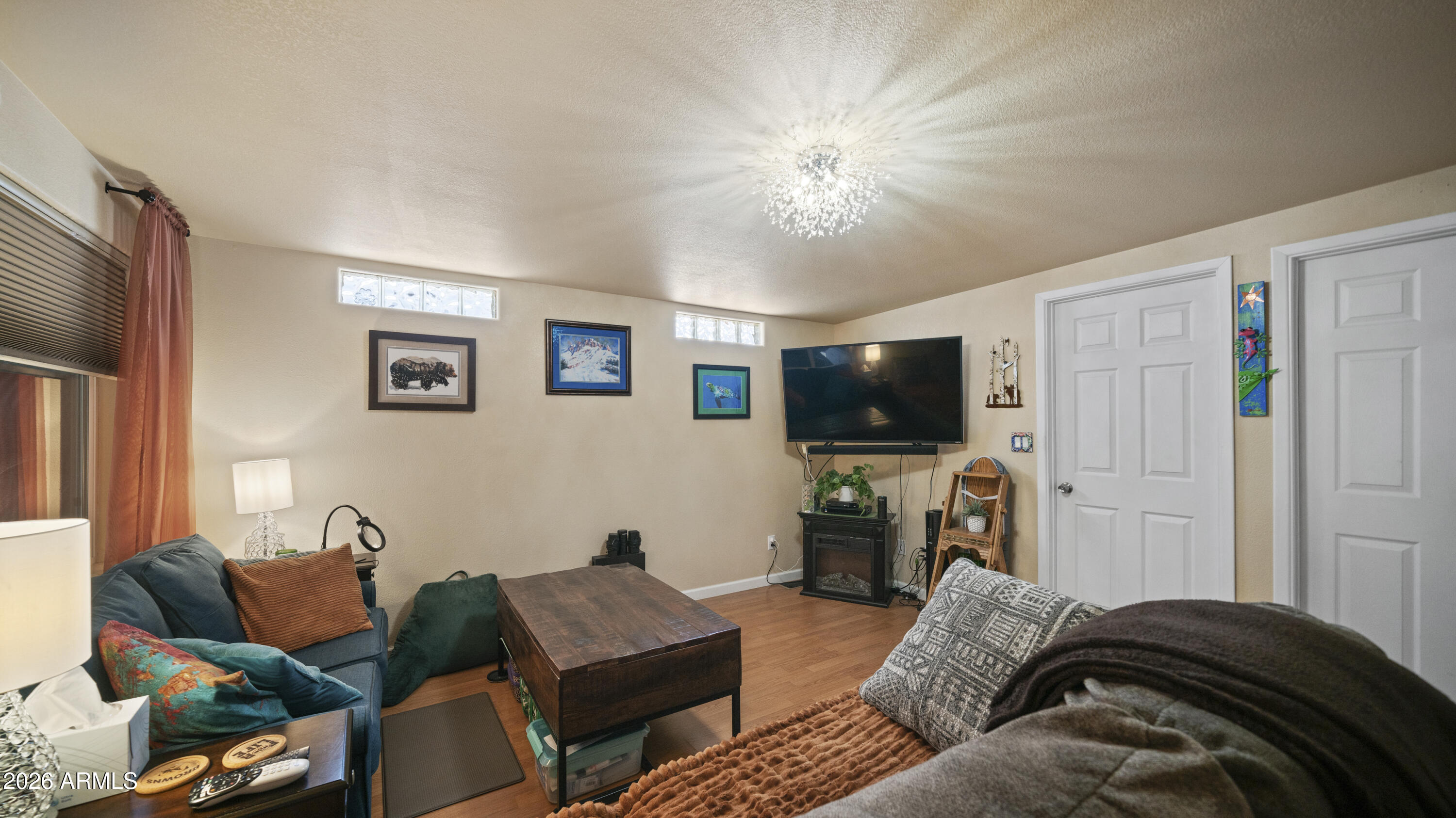 922 NICKEL Drive, Apache Junction, AZ 85119
