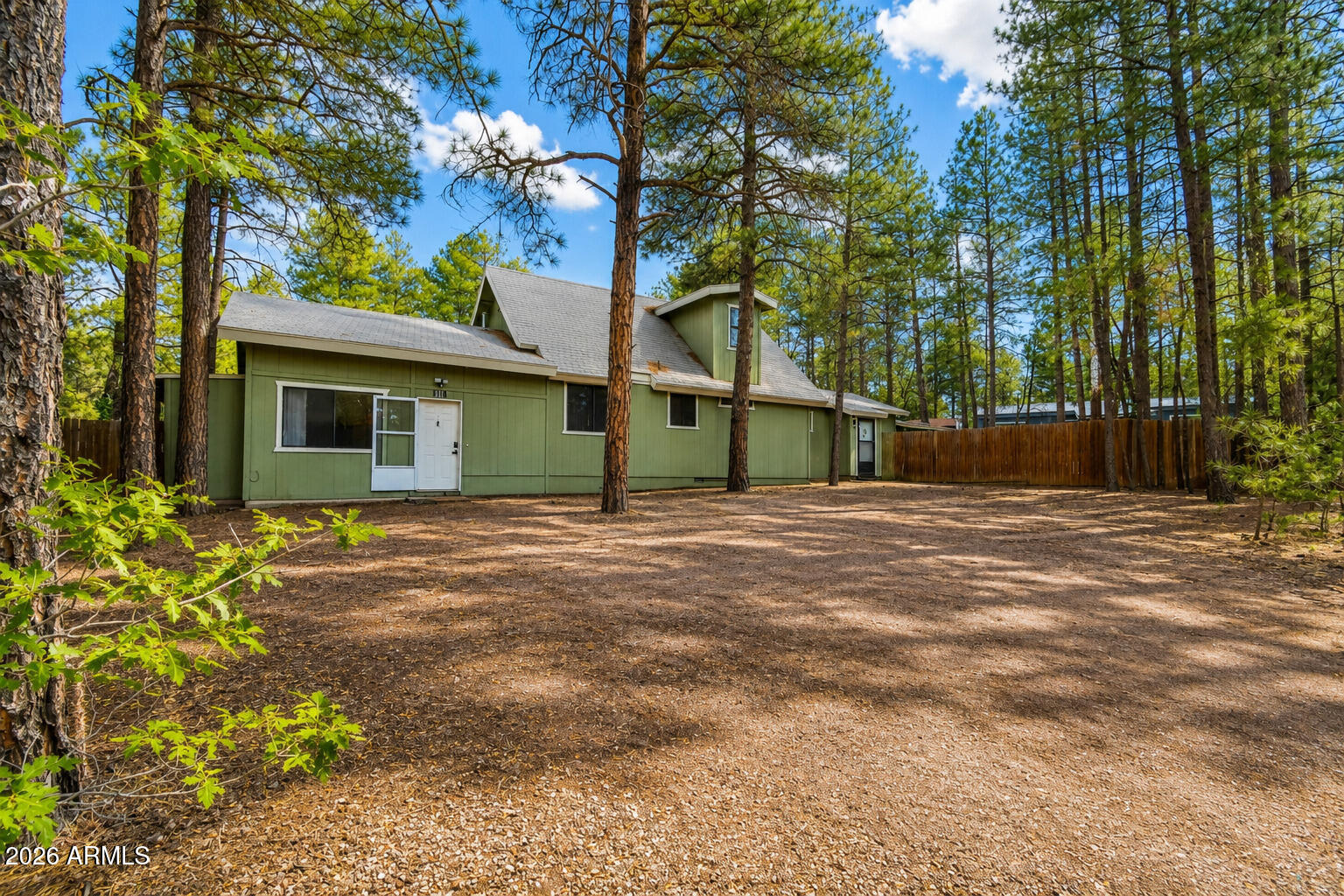 661 N 30th Avenue, Show Low, AZ 85901