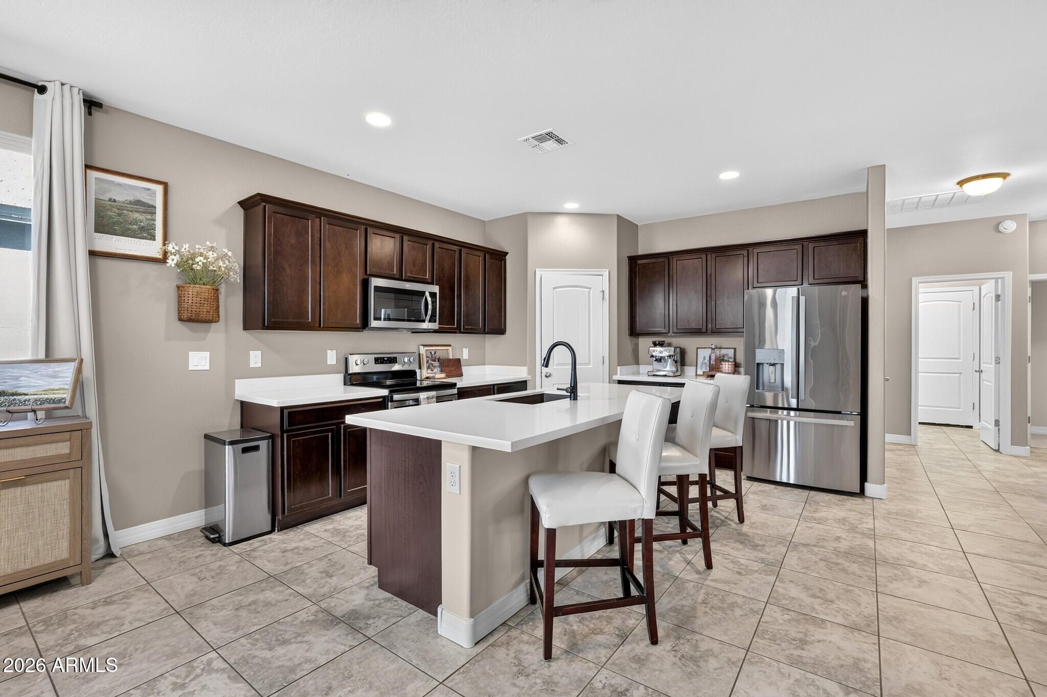 18349 W VIA DEL SOL, Surprise, AZ 85387