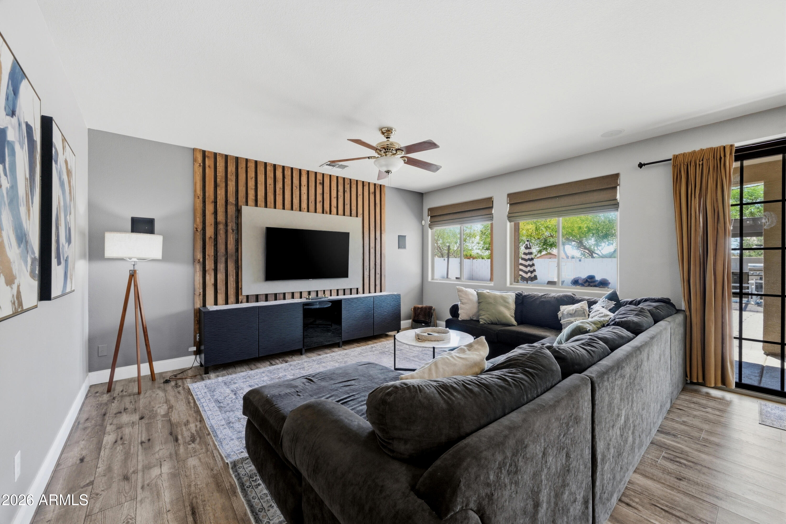 7238 N 88TH Lane, Glendale, AZ 85305