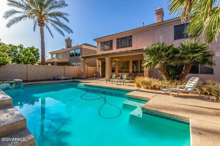 1551 E SAGEBRUSH Court, Gilbert, AZ 85296