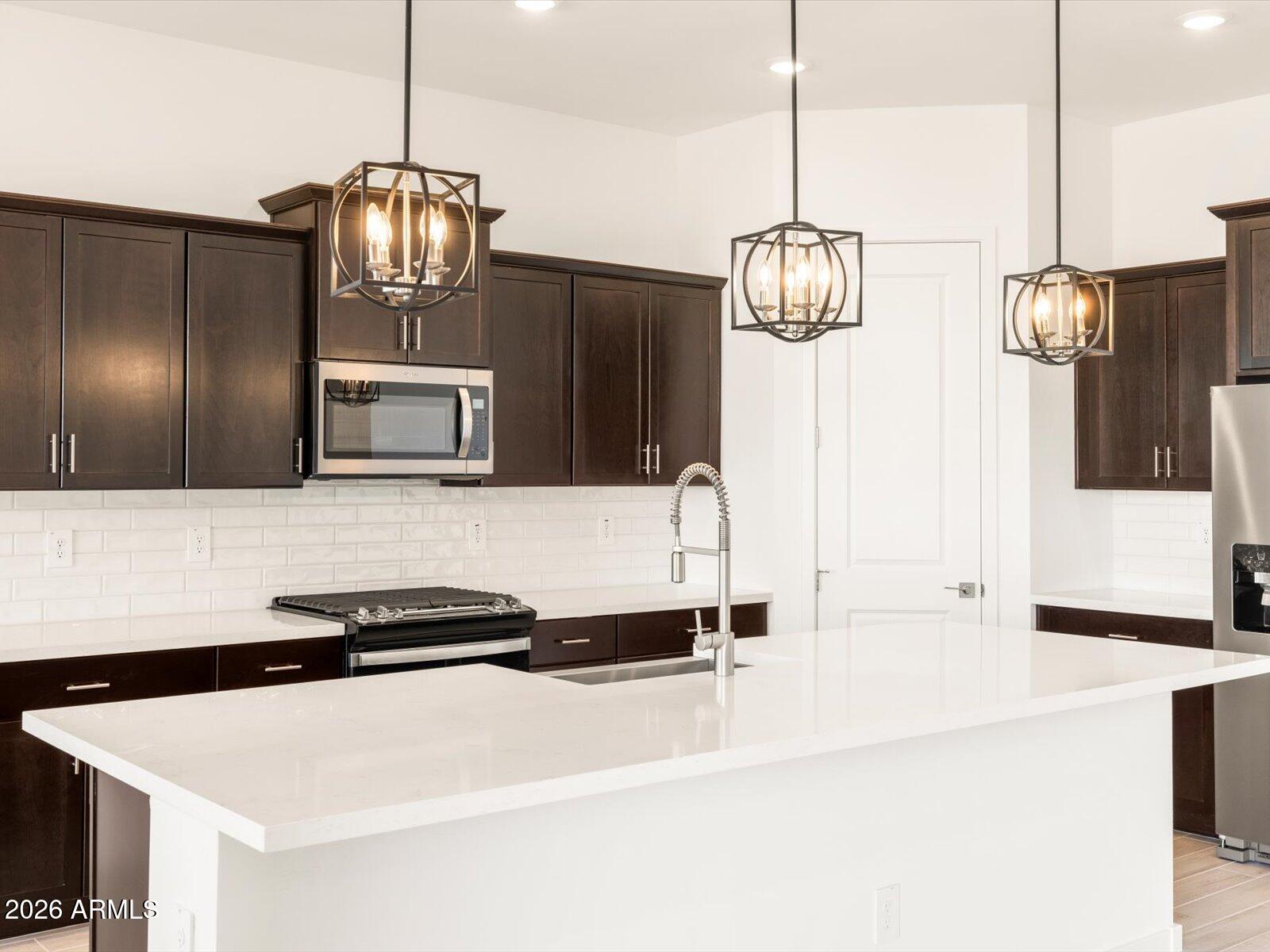 17740 W ILLINI Street, Goodyear, AZ 85338