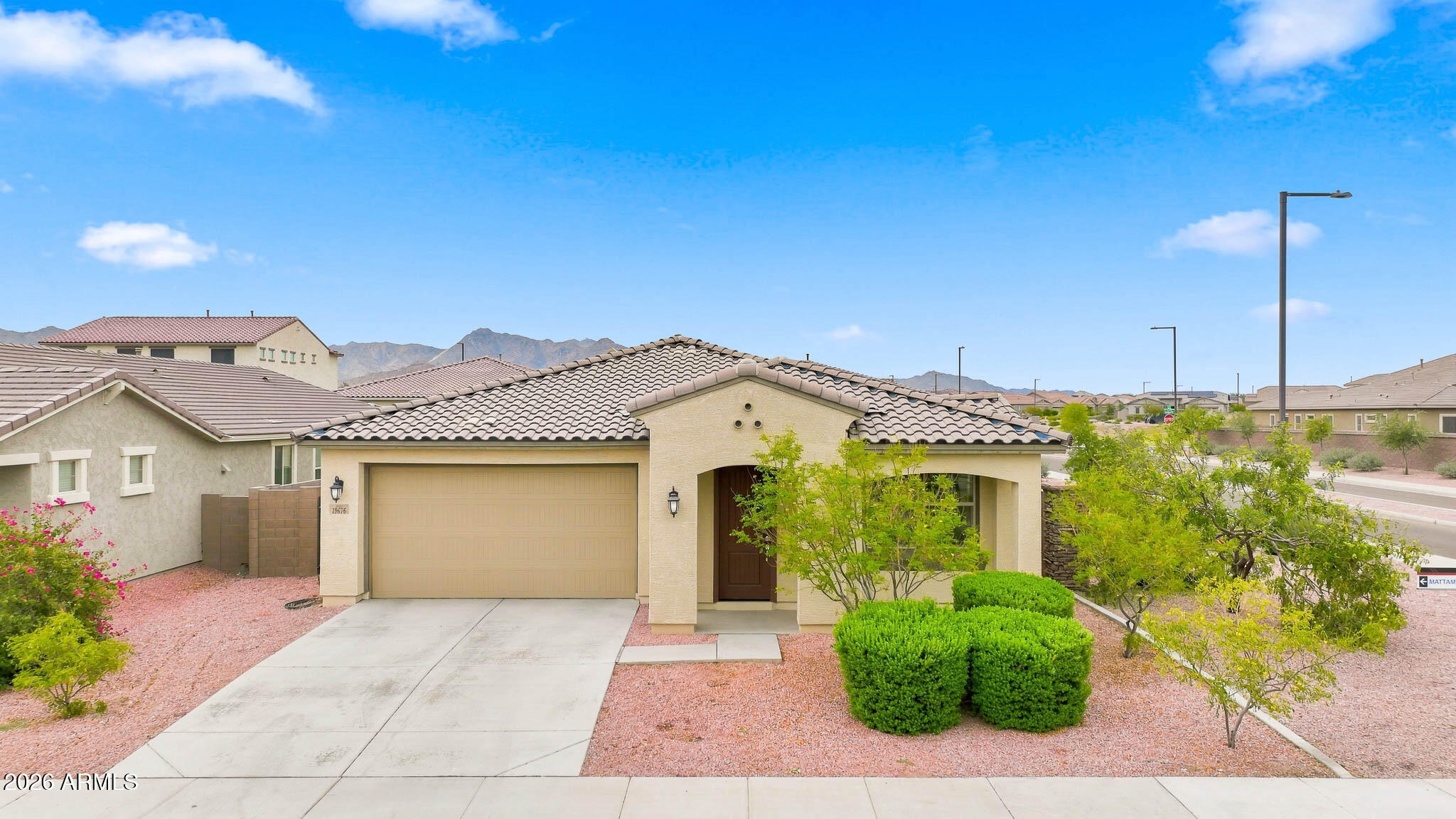 19676 W PINCHOT Drive, Buckeye, AZ 85396