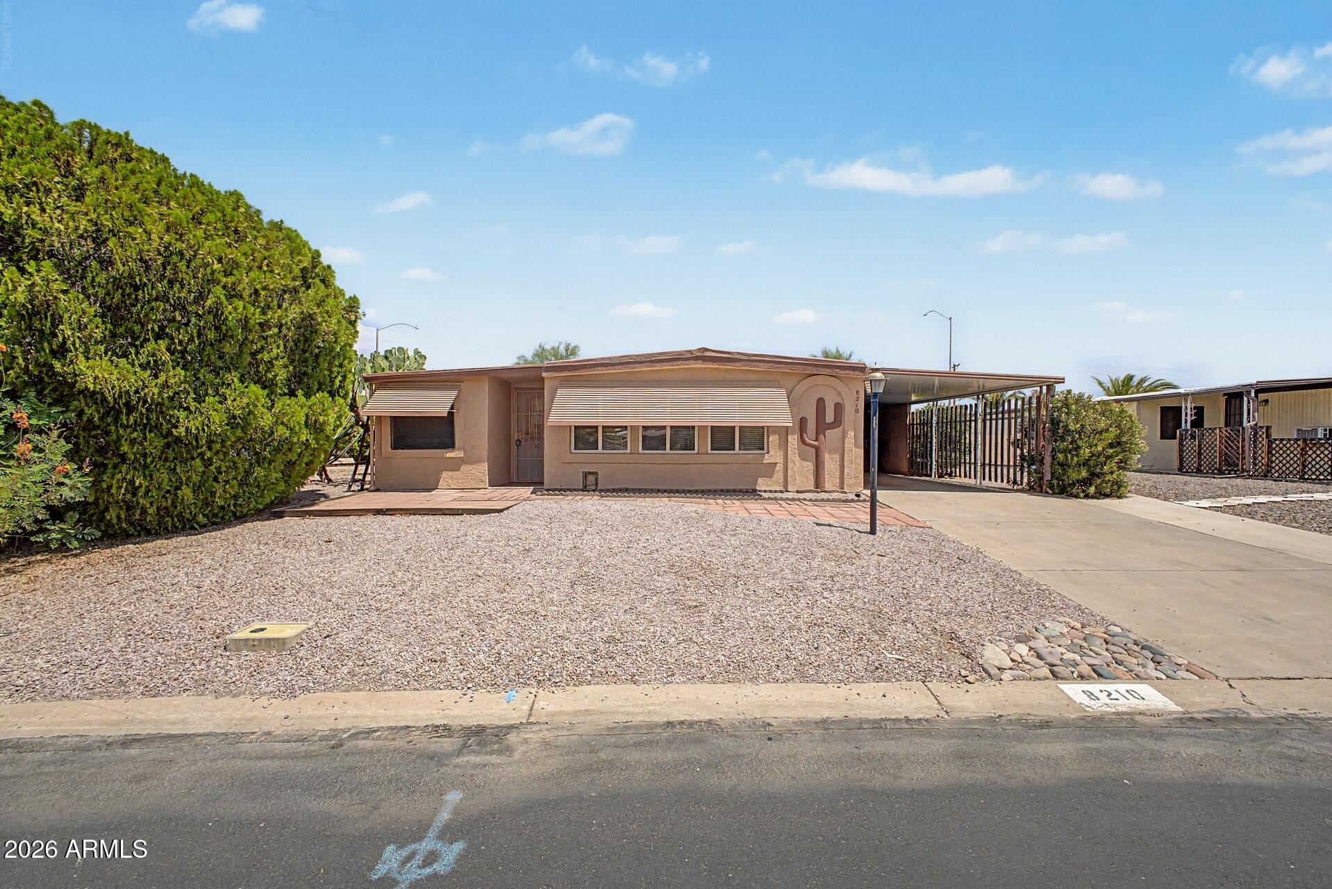 8210 E CALYPSO Avenue, Mesa, AZ 85208
