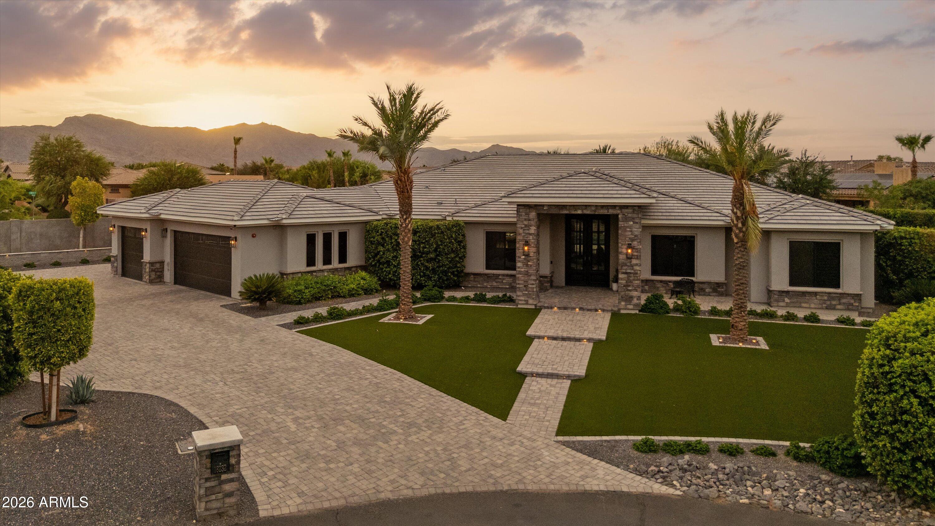 18232 W SAN JUAN Court, Litchfield Park, AZ 85340