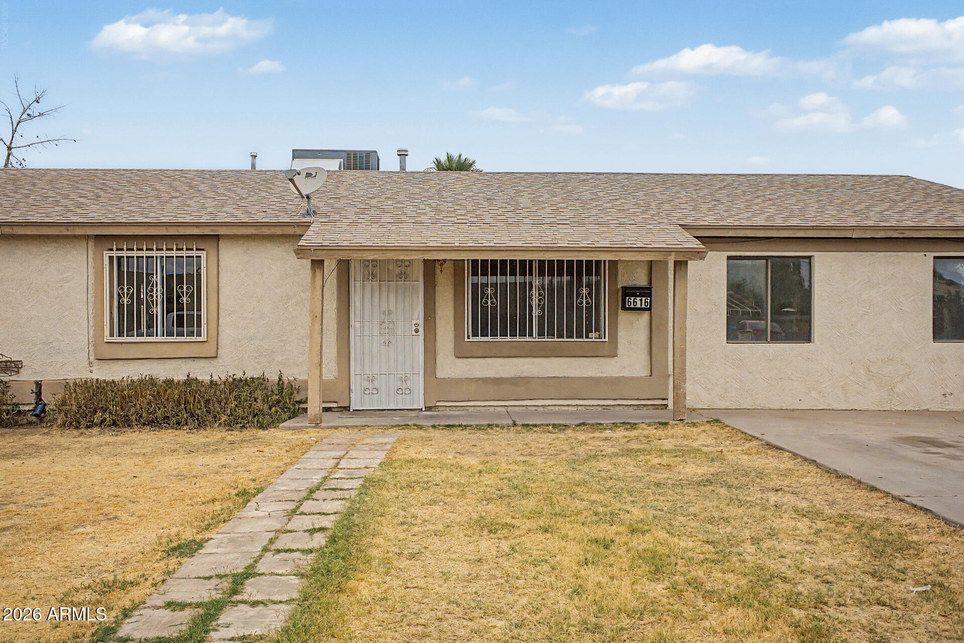 6616 W CAMBRIDGE Avenue, Phoenix, AZ 85035