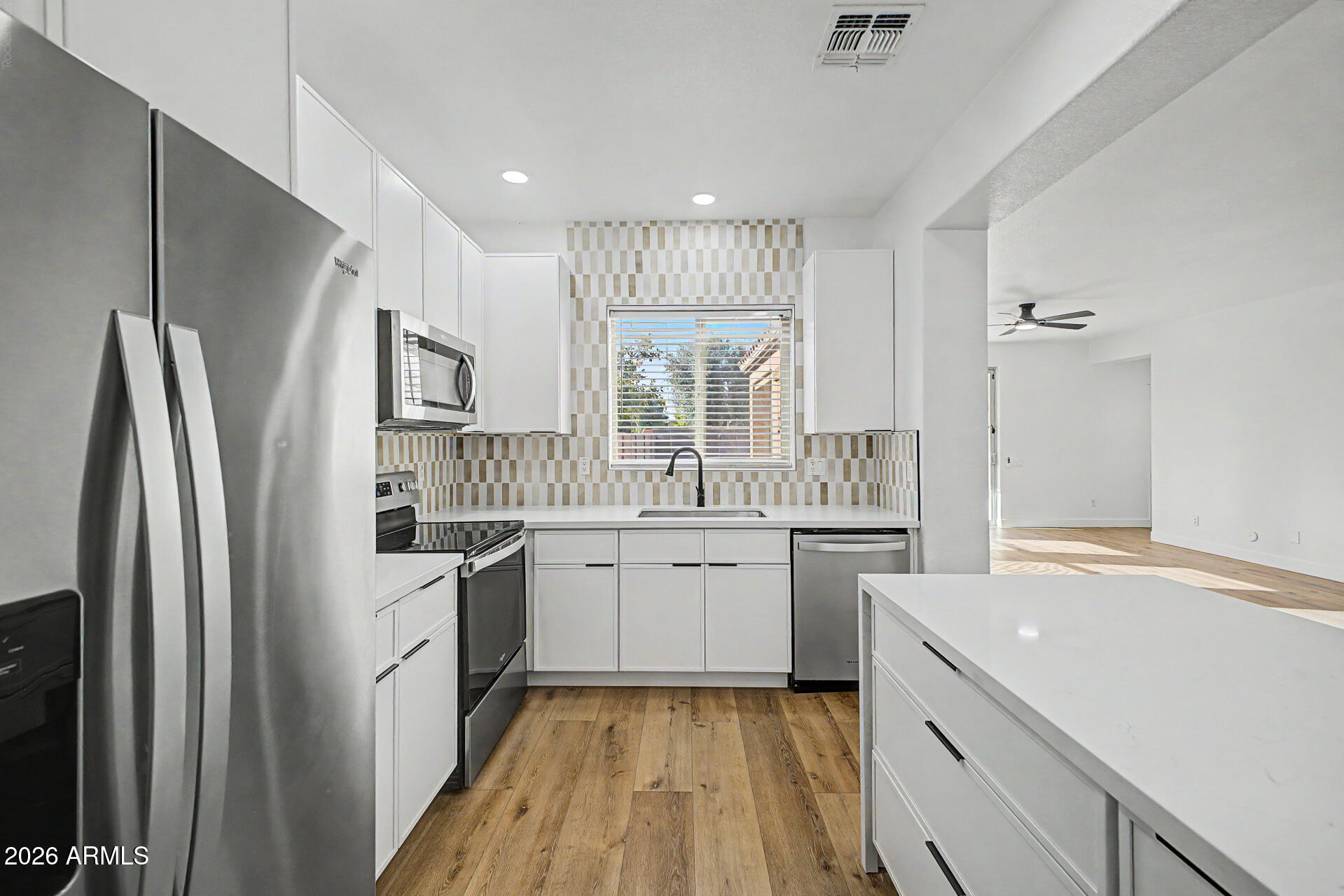 706 E LAS COLINAS Place, Chandler, AZ 85249