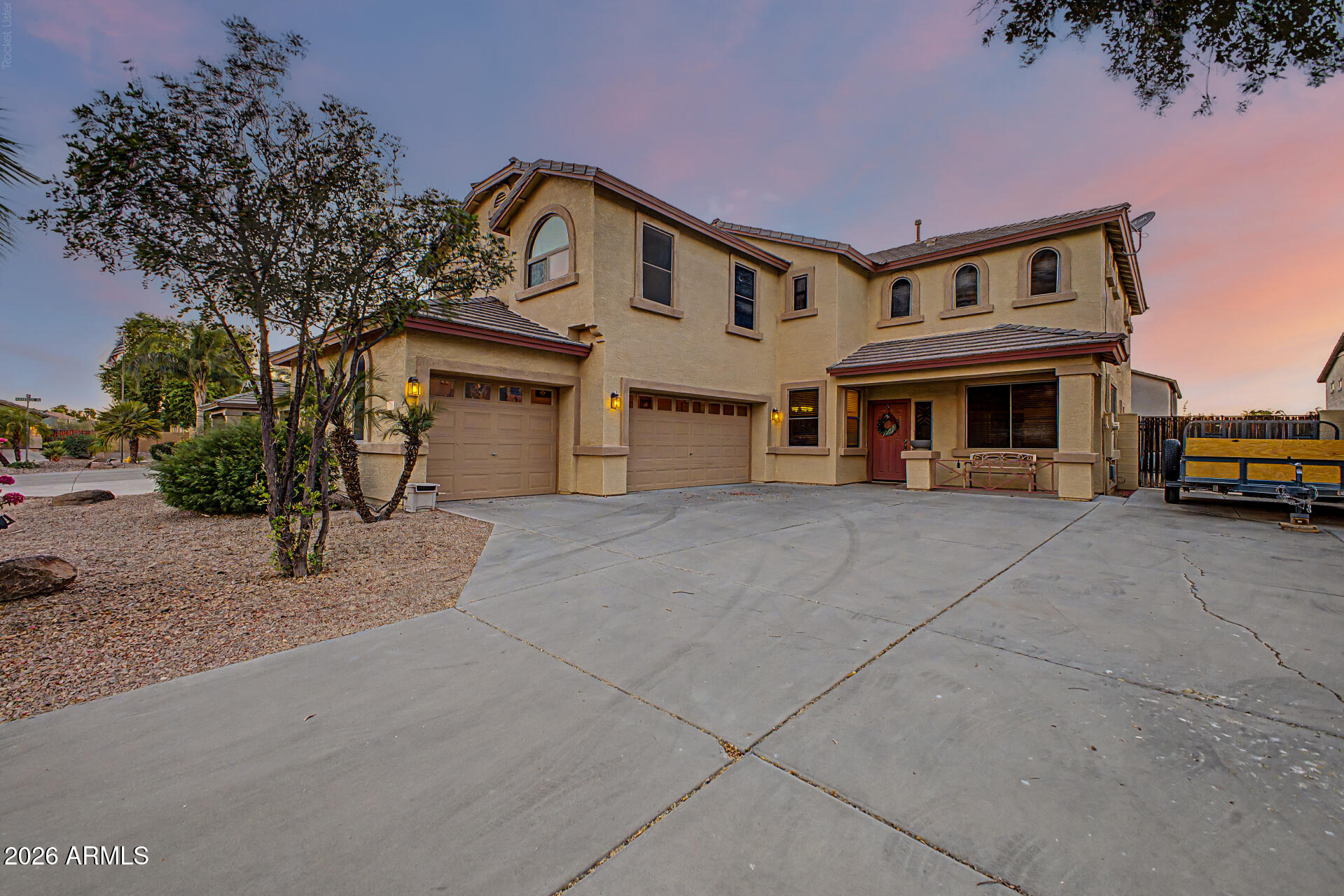 946 W GASCON Road, San Tan Valley, AZ 85143