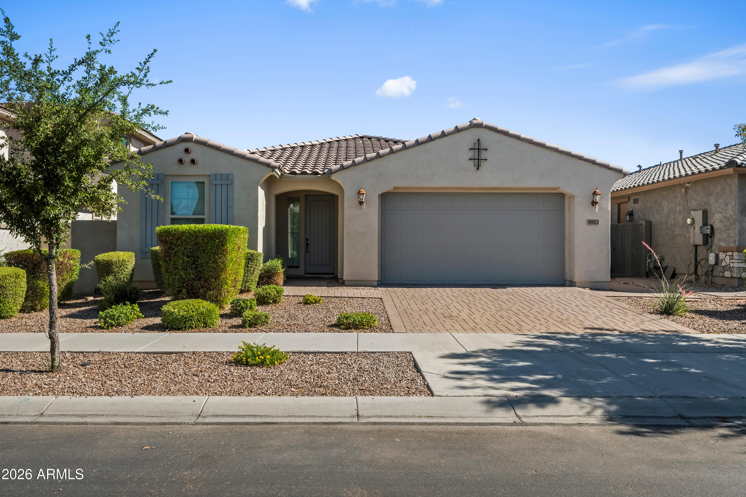 9812 E RADIOACTIVE Drive, Mesa, AZ 85212