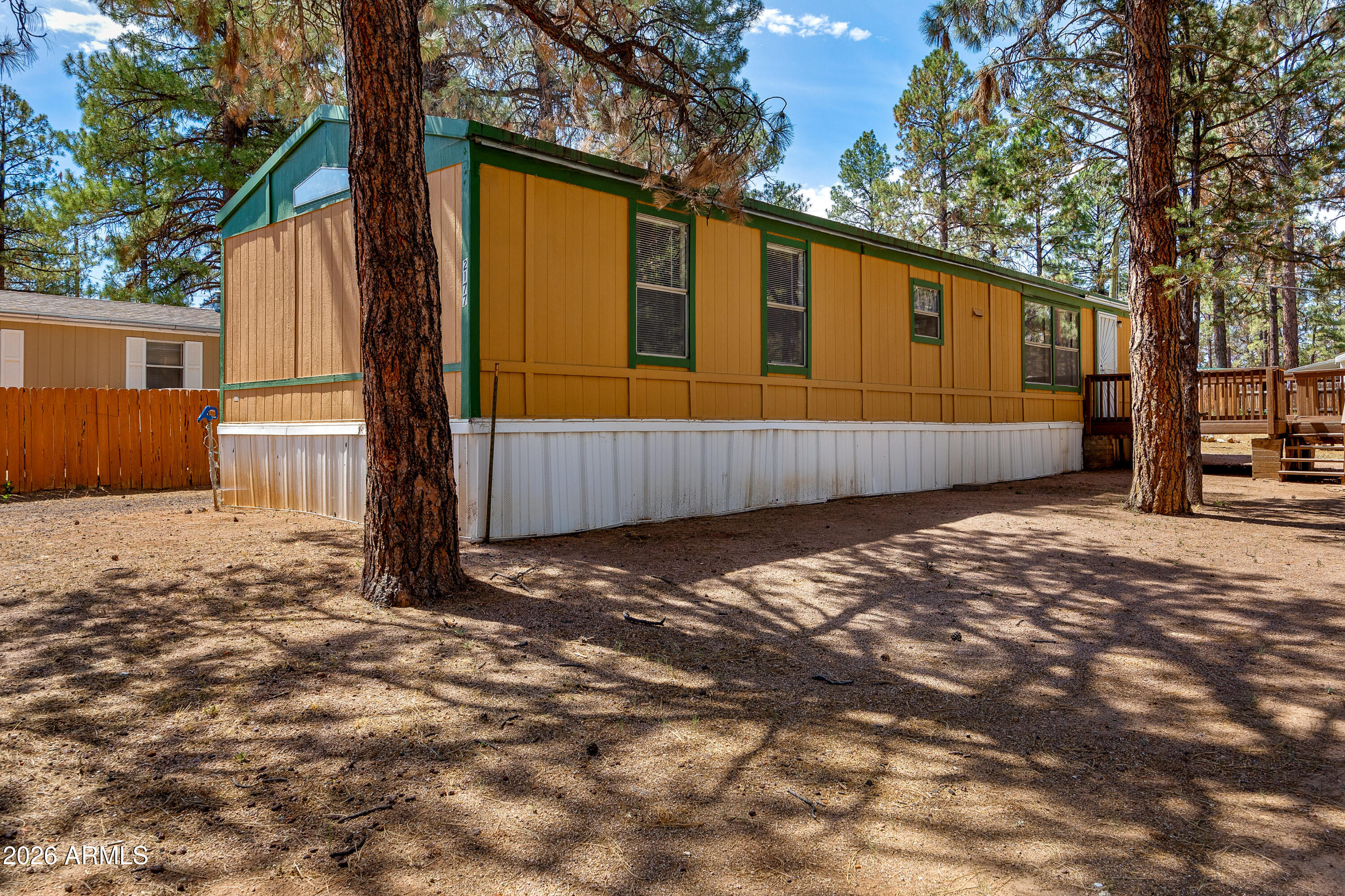2177 RUBY Lane, Overgaard, AZ 85933