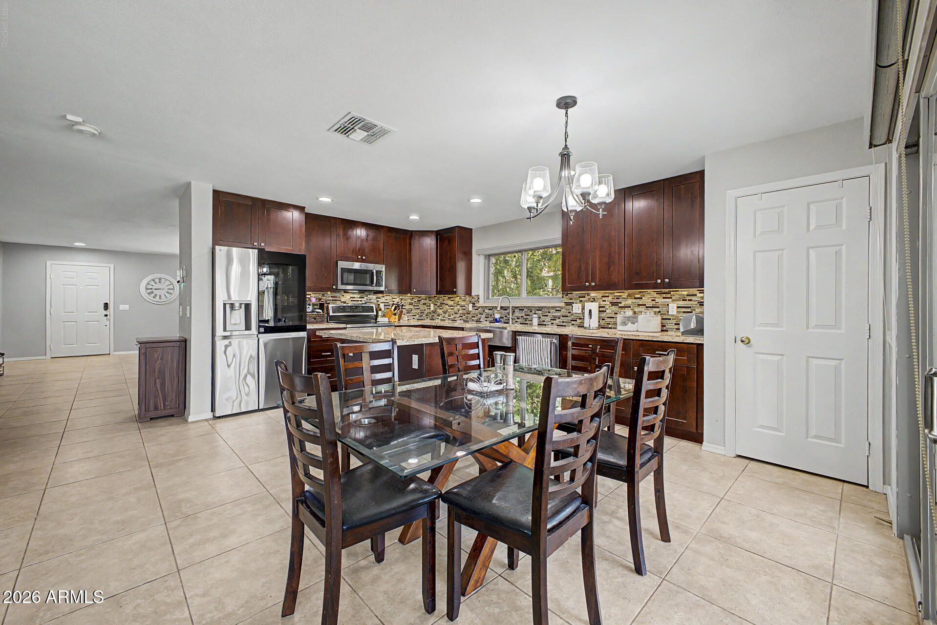 3737 E Constitution Court, Gilbert, AZ 85296