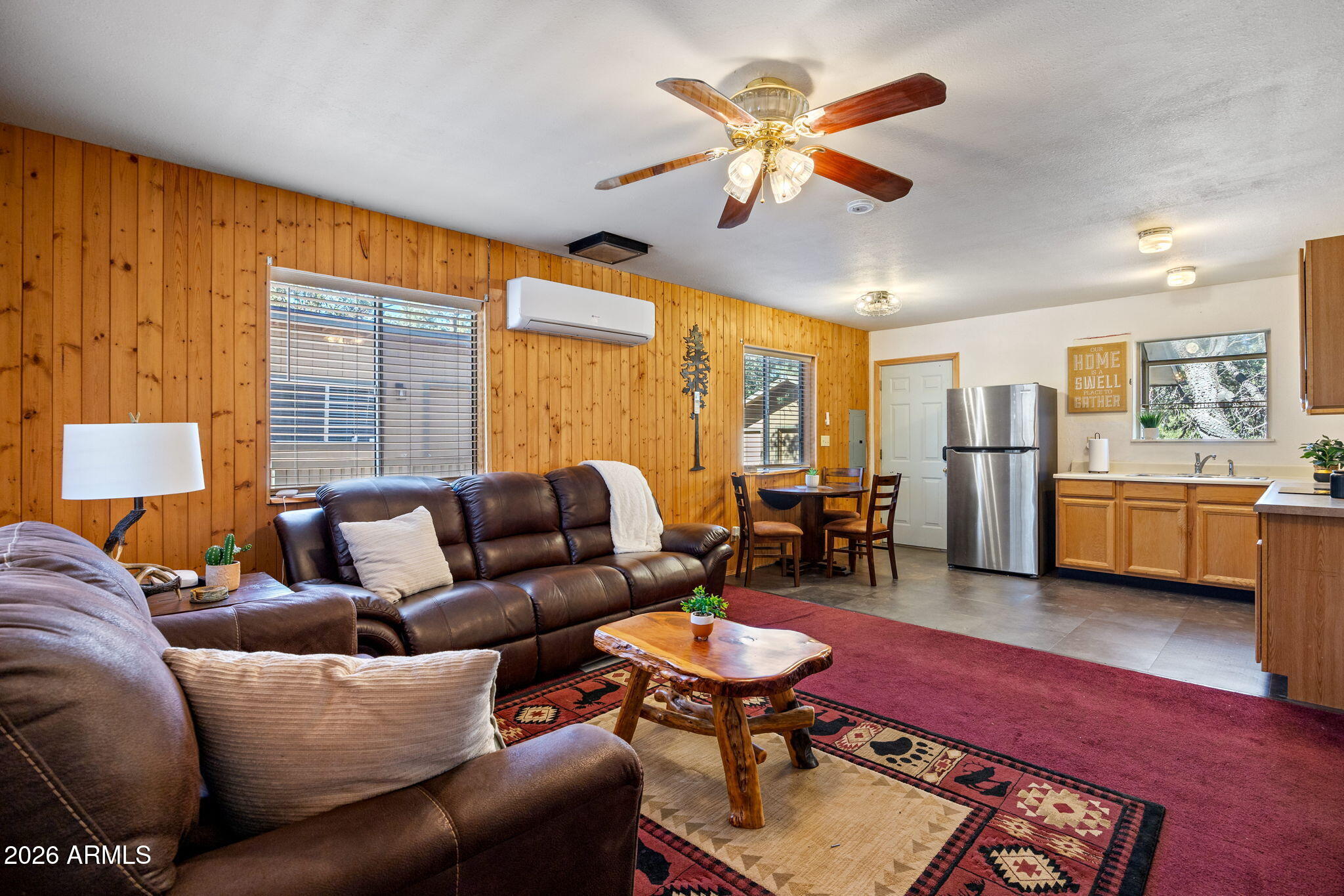 2927 WILDCAT Trail, Overgaard, AZ 85933