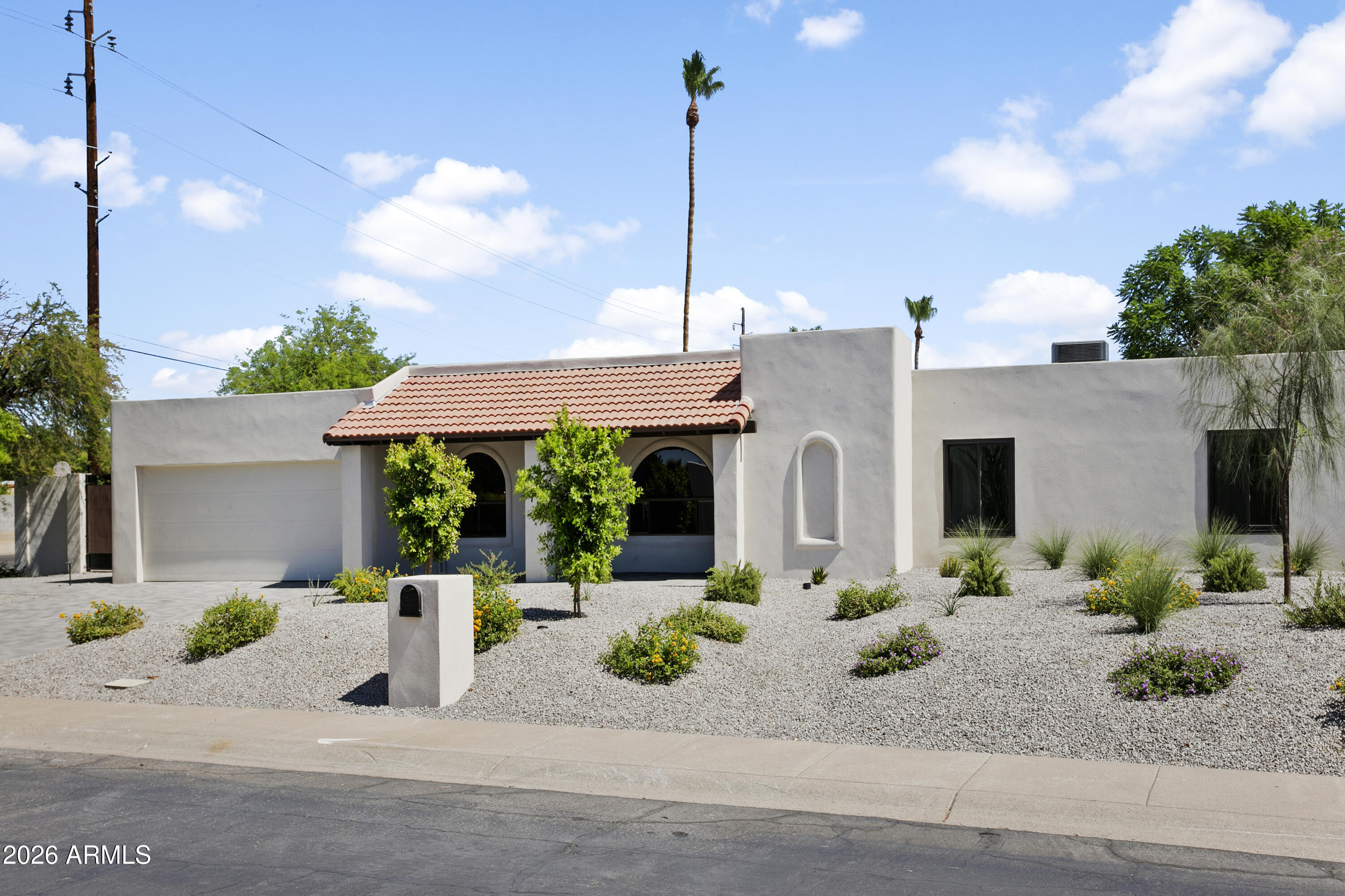 5602 E VOLTAIRE Avenue, Scottsdale, AZ 85254