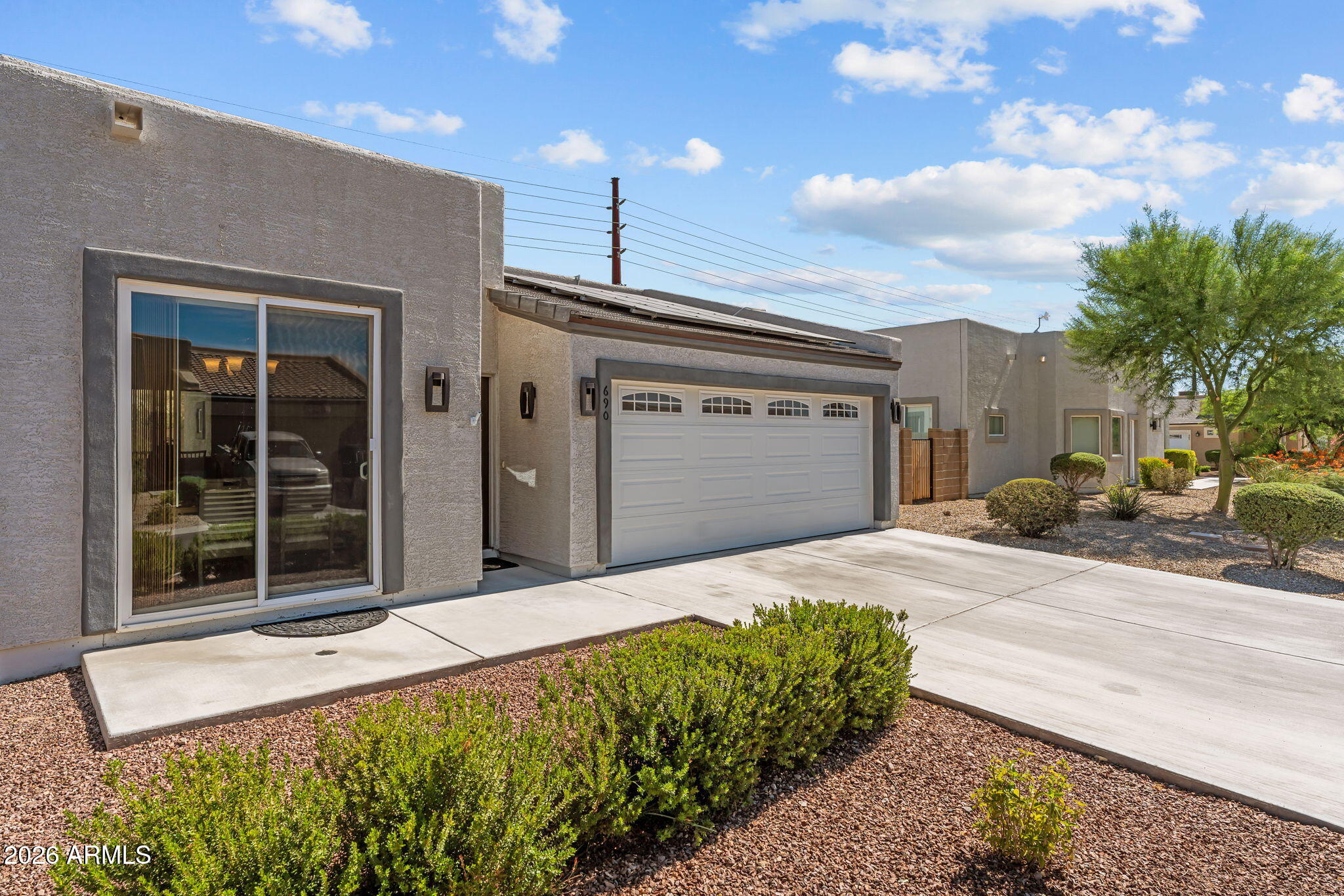 690 W DYLAN Court, Wickenburg, AZ 85390