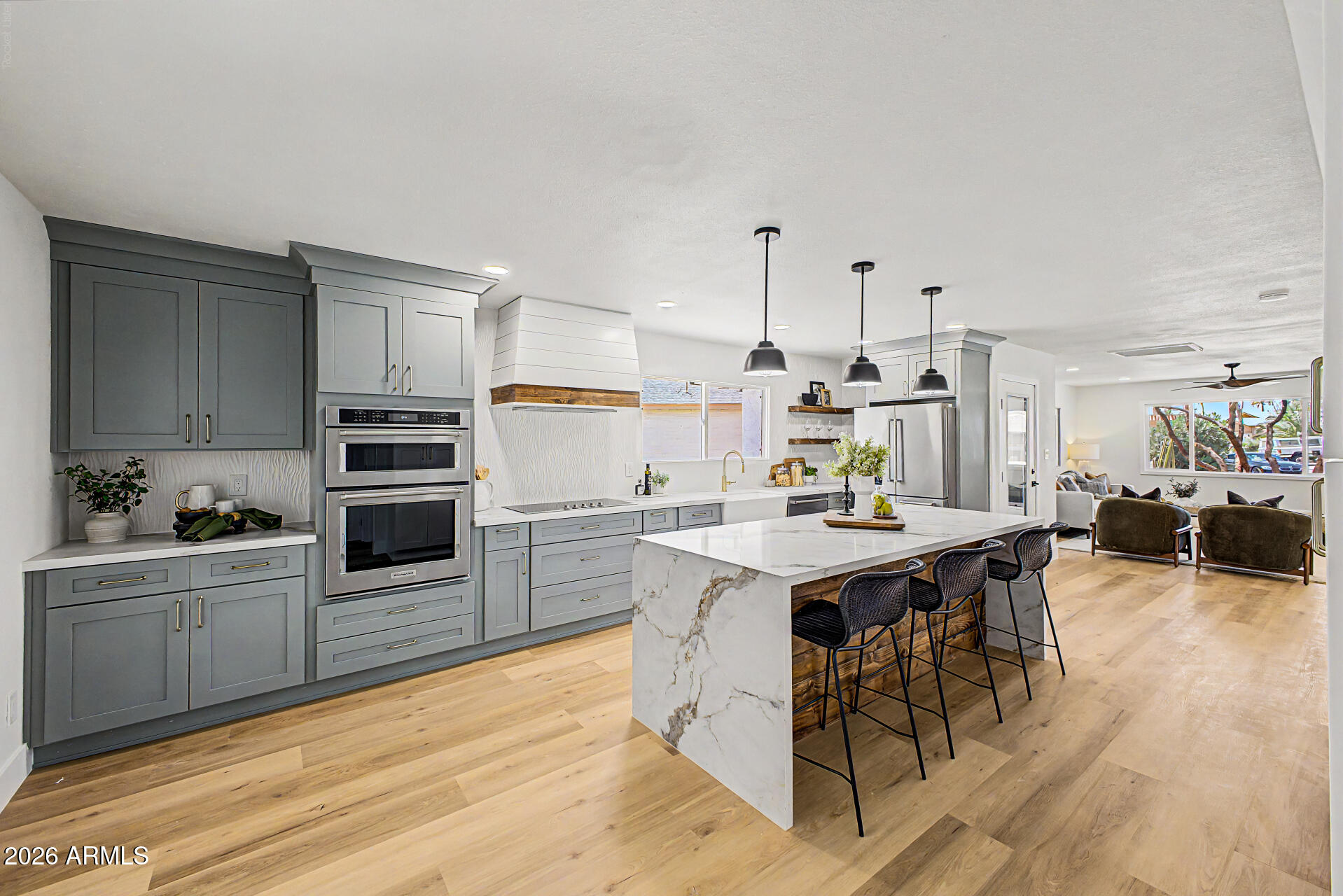 851 N 87TH Place, Scottsdale, AZ 85257