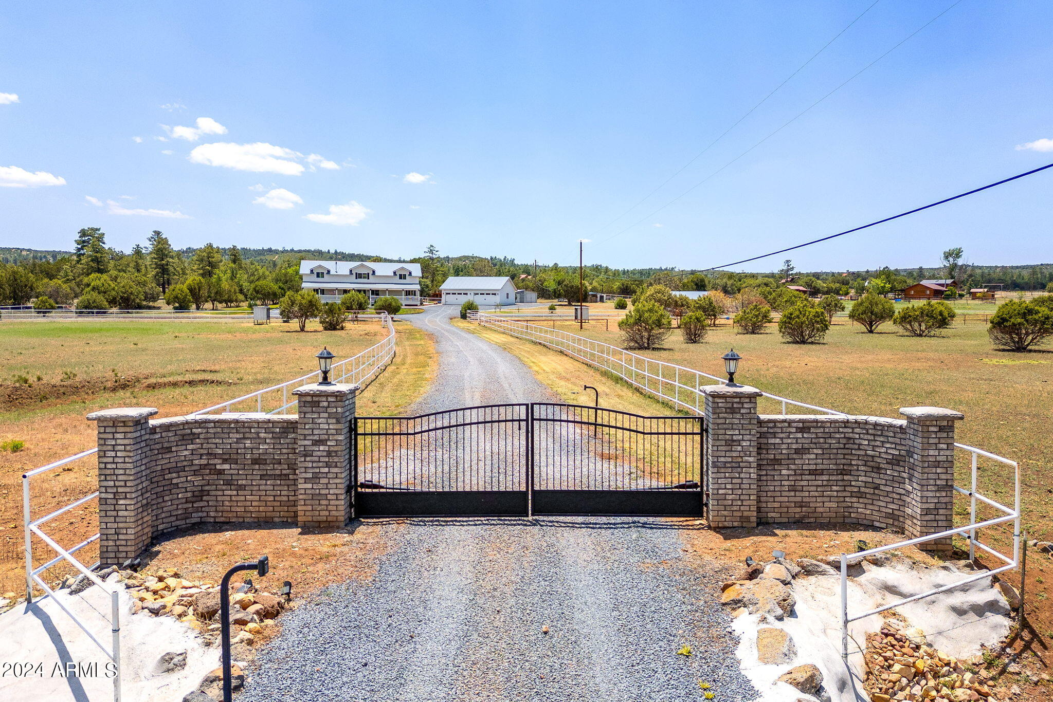 5247 AZ-260 Highway, Pinedale, AZ 85934