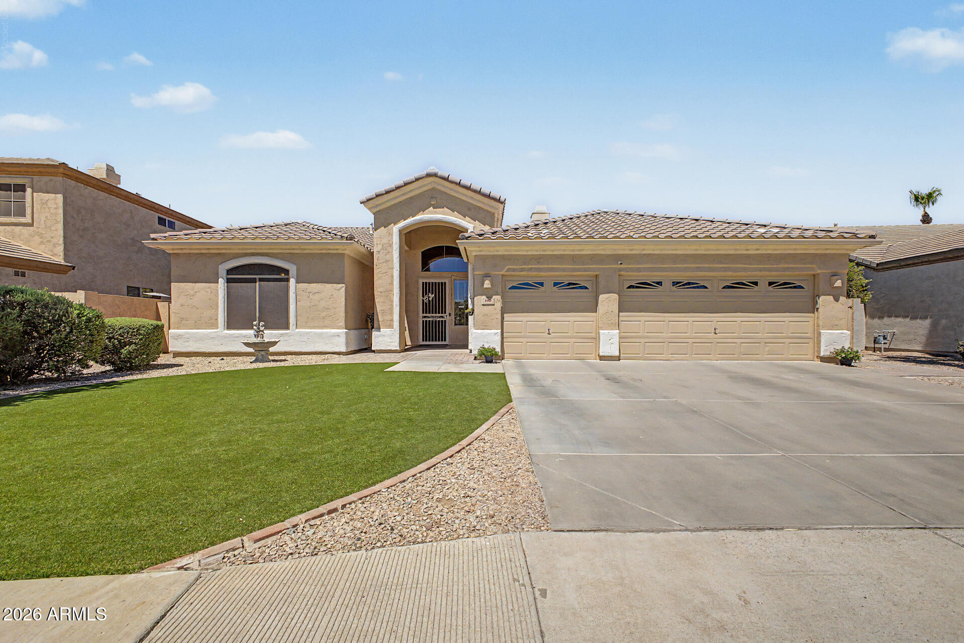 540 N MAMMOTH Way, Chandler, AZ 85225