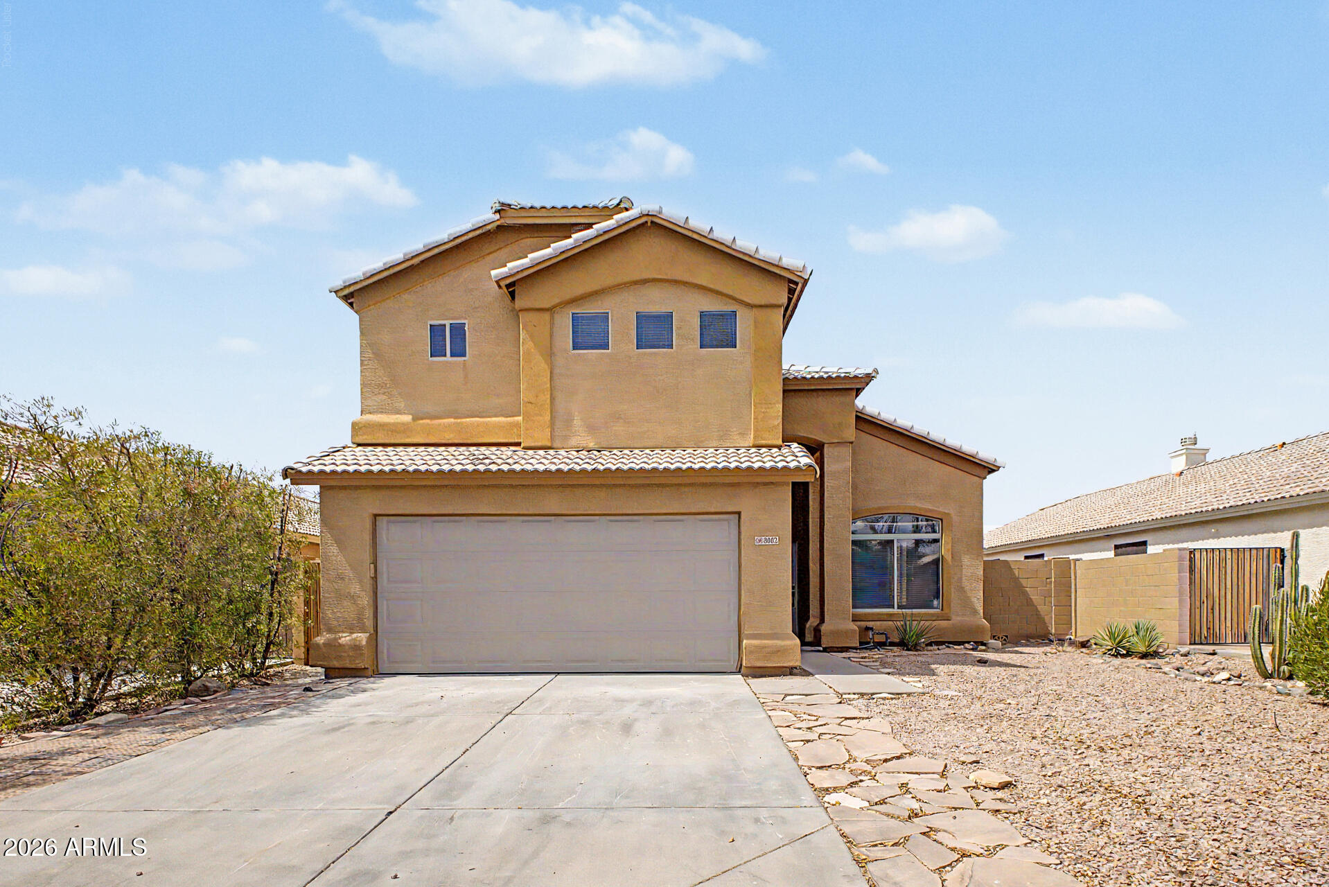 8002 W PRESTON Lane, Phoenix, AZ 85043