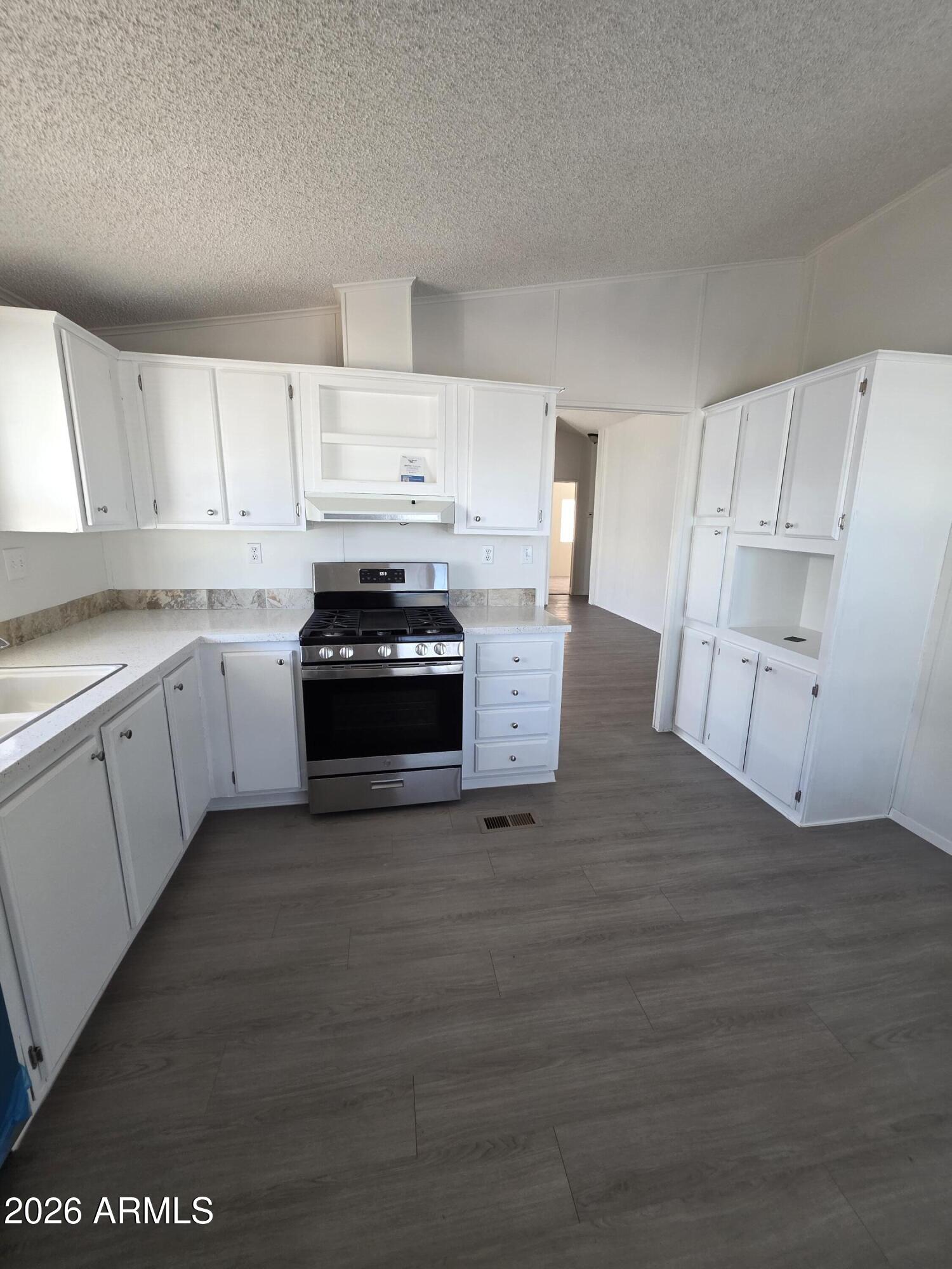 2200 N Delaware Drive 96, Apache Junction, AZ 85120