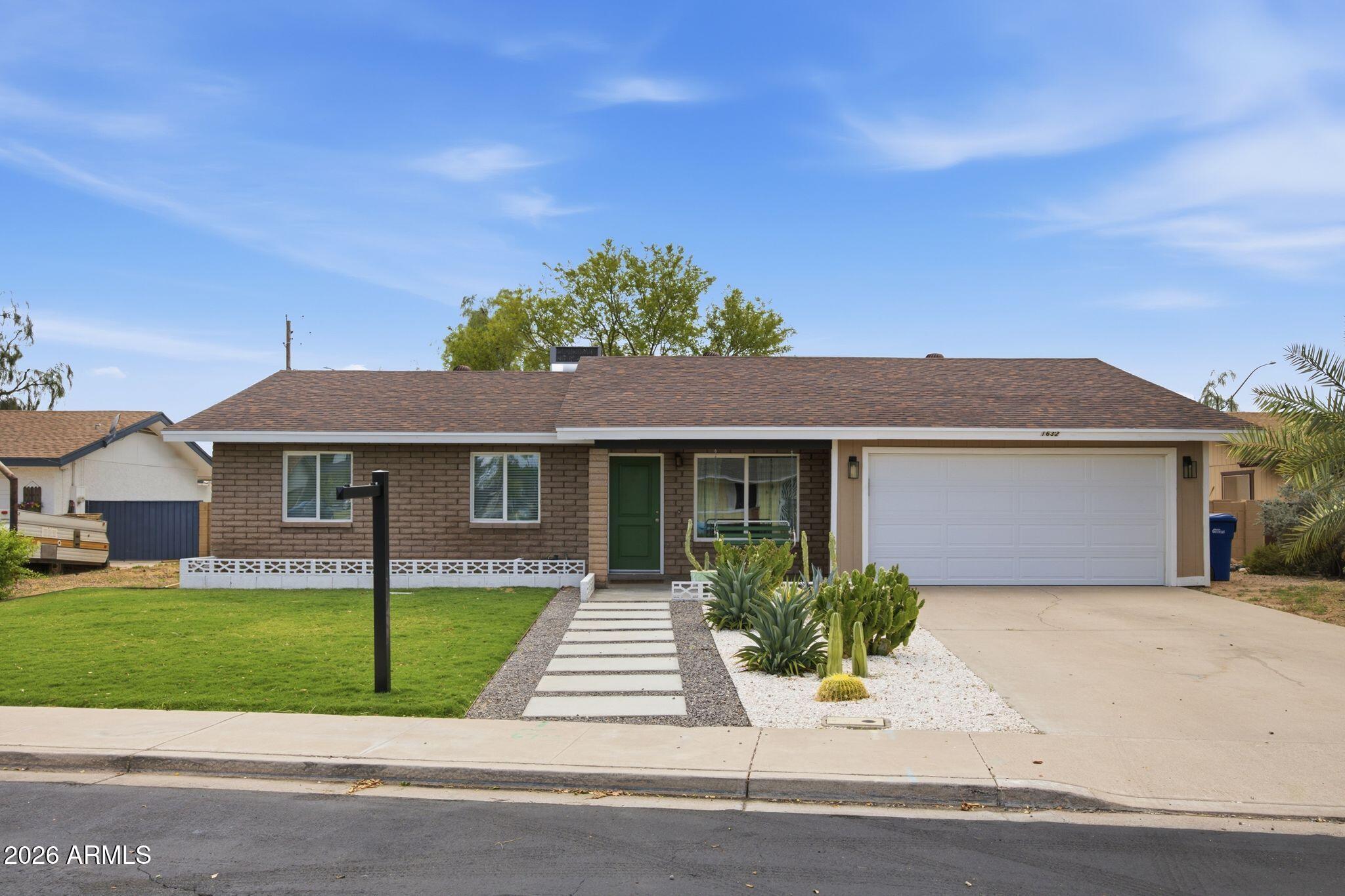 1632 N ALLEN, Mesa, AZ 85203