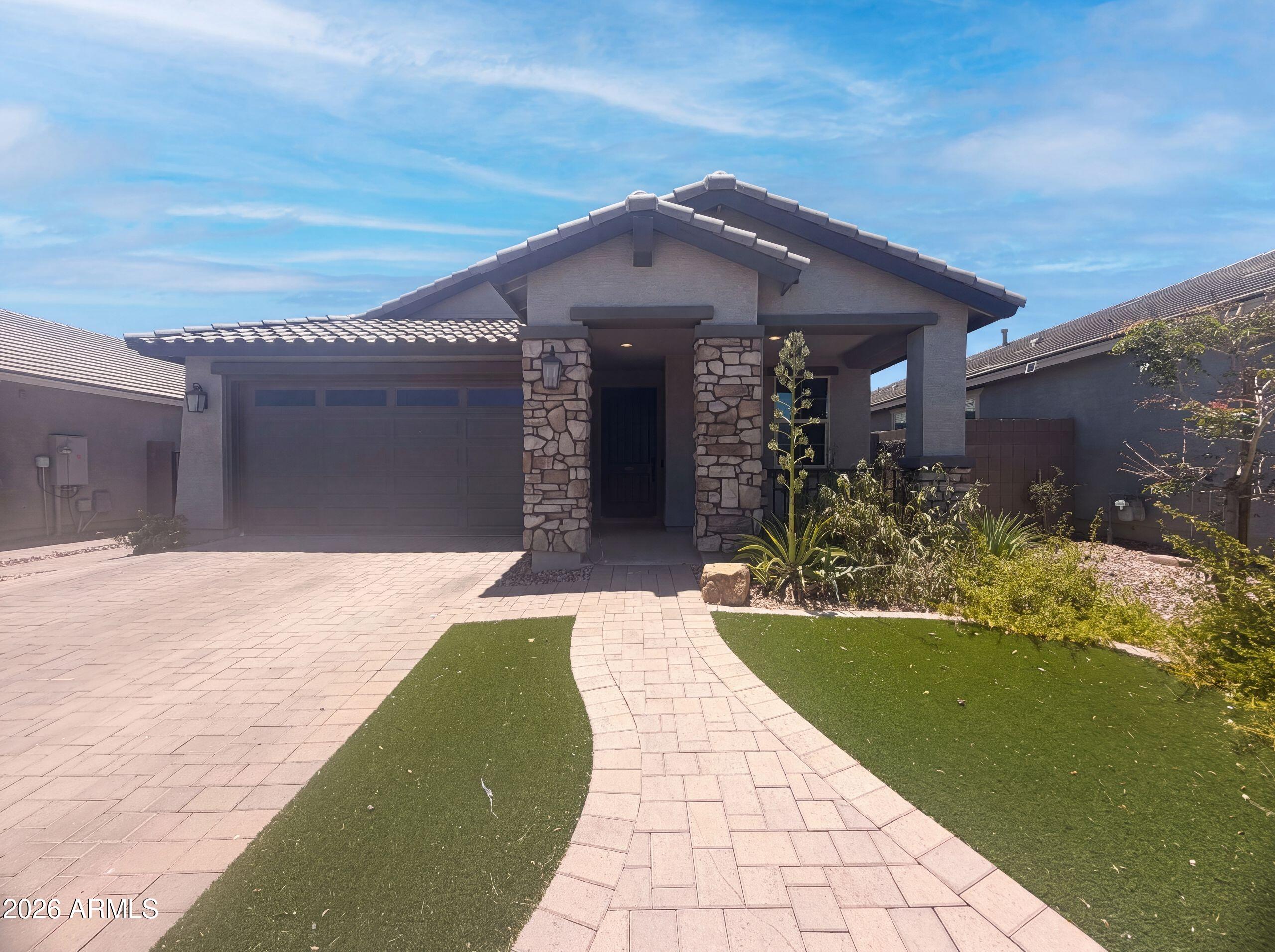 2831 W RAINBOW Drive, San Tan Valley, AZ 85144
