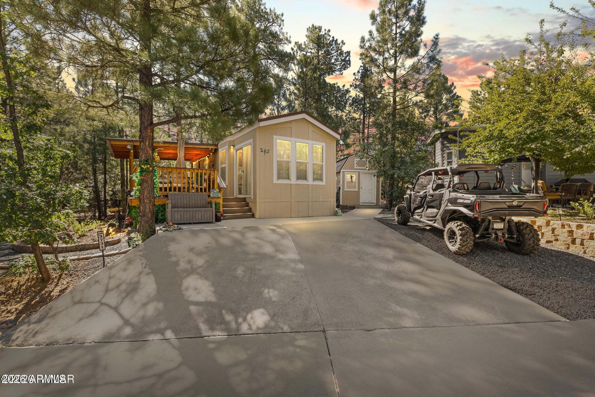 3731 S MULE SKINNER Loop, Show Low, AZ 85901