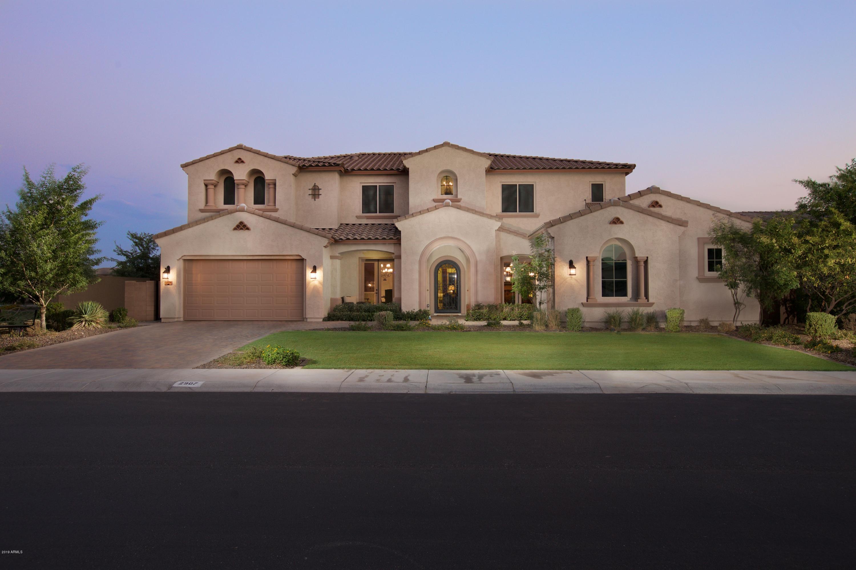 2907 E DERRINGER Way, Gilbert, AZ 85297